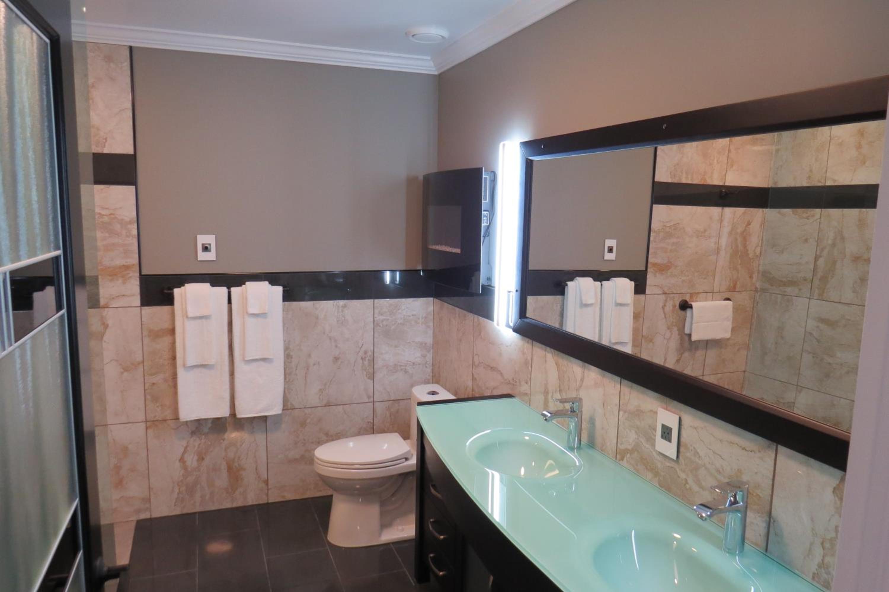 Superior Suite photo 3