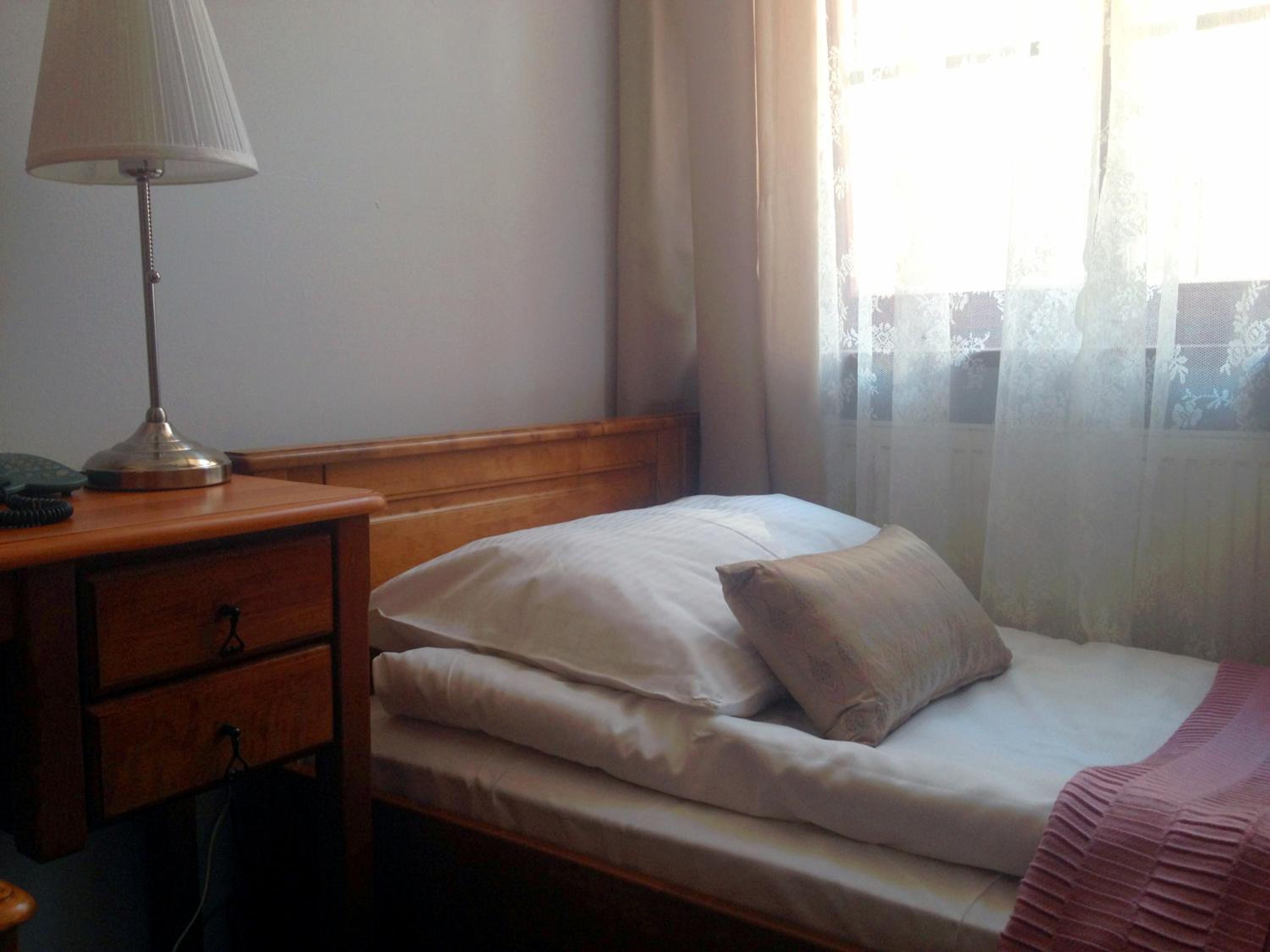 Single Room photo 3