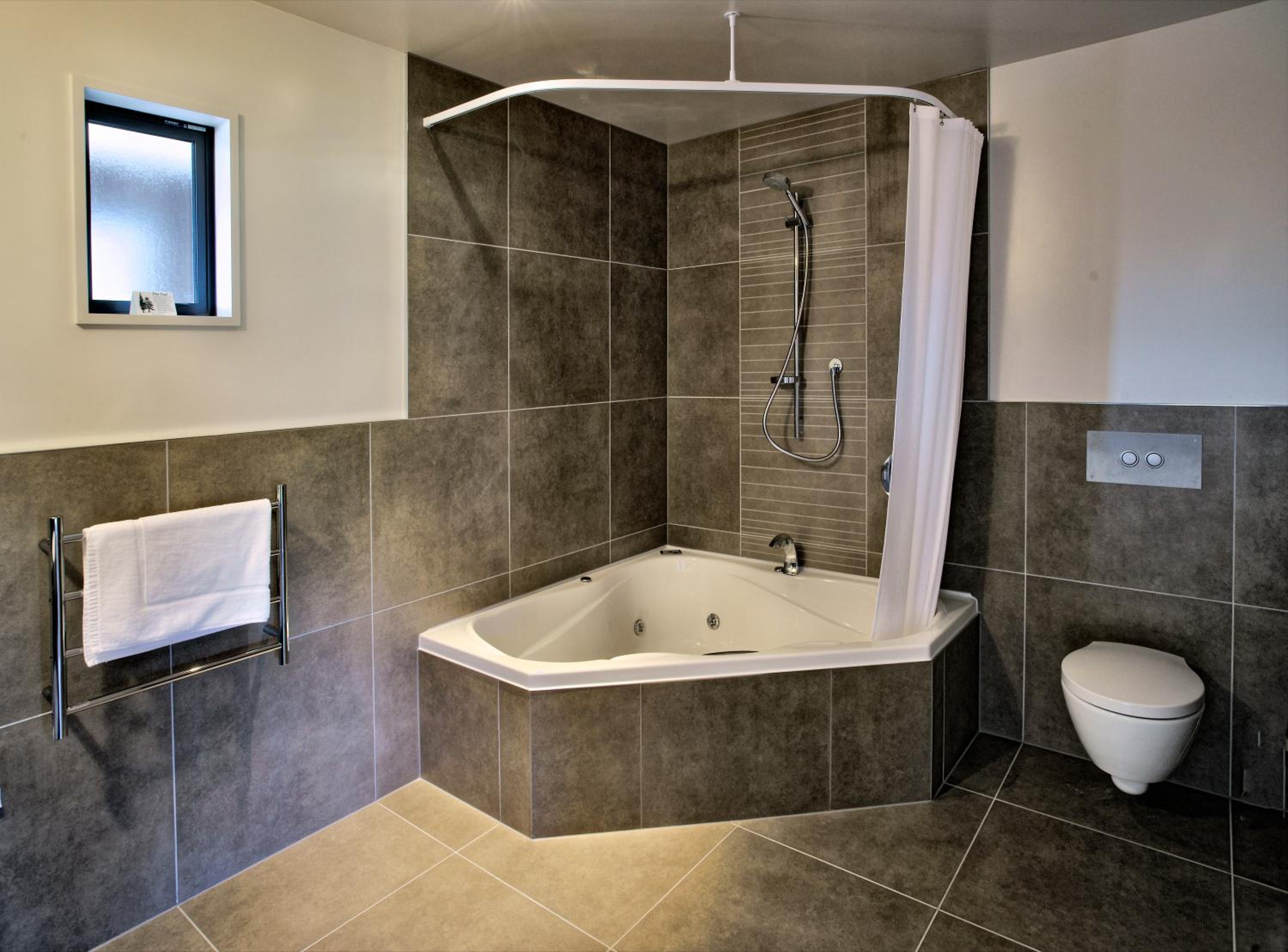 Executive Studio with Spa Bath  - Photo 3