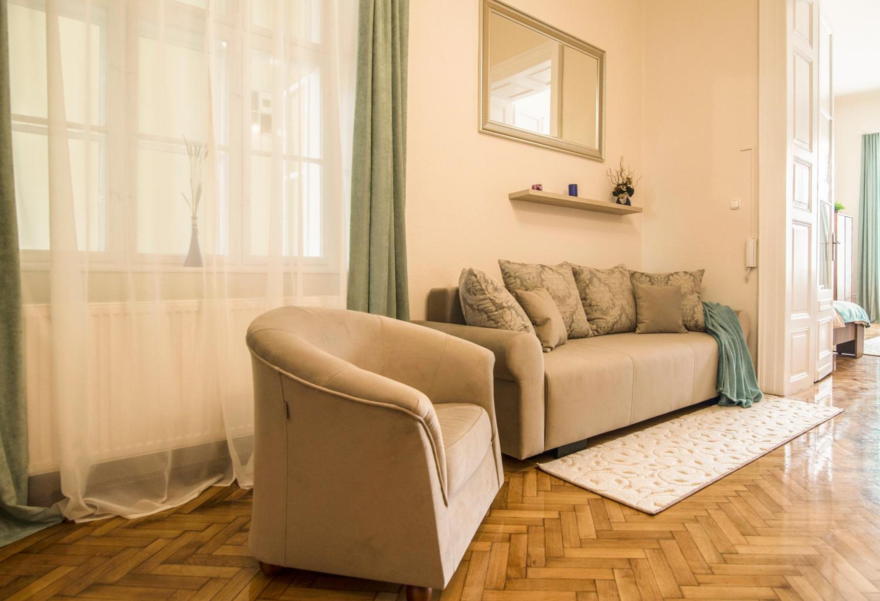 Apartment - Photo 29