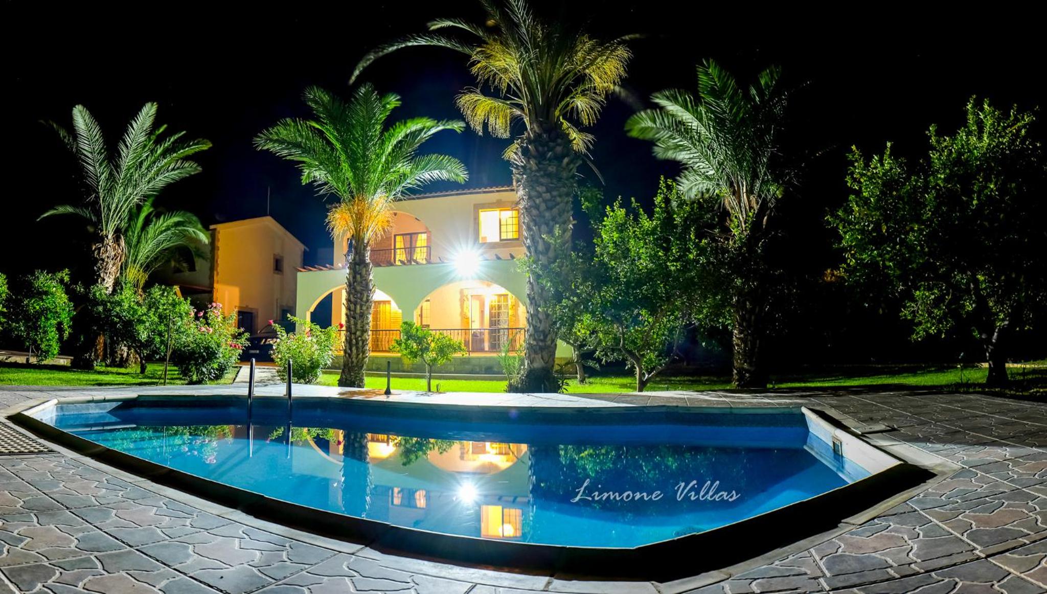 Villa with Sea View photo 3