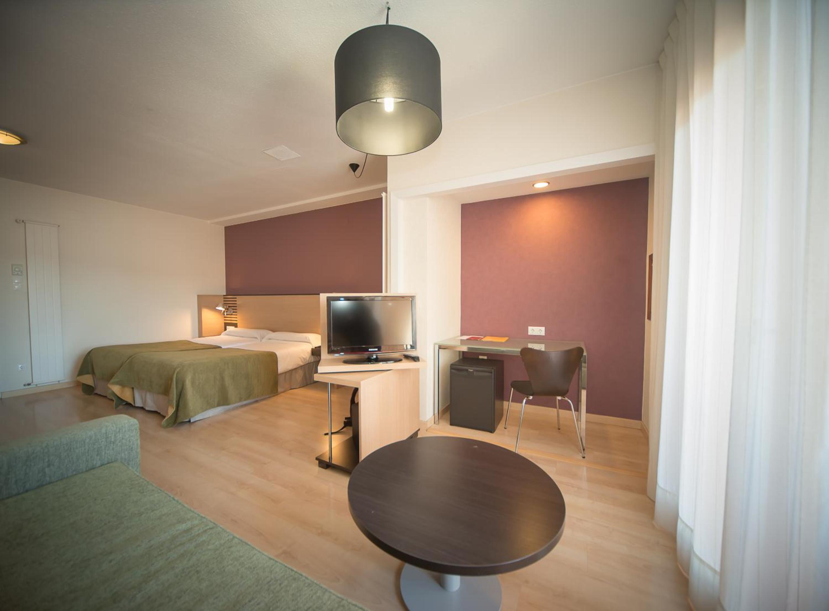 Twin Room - Photo 6