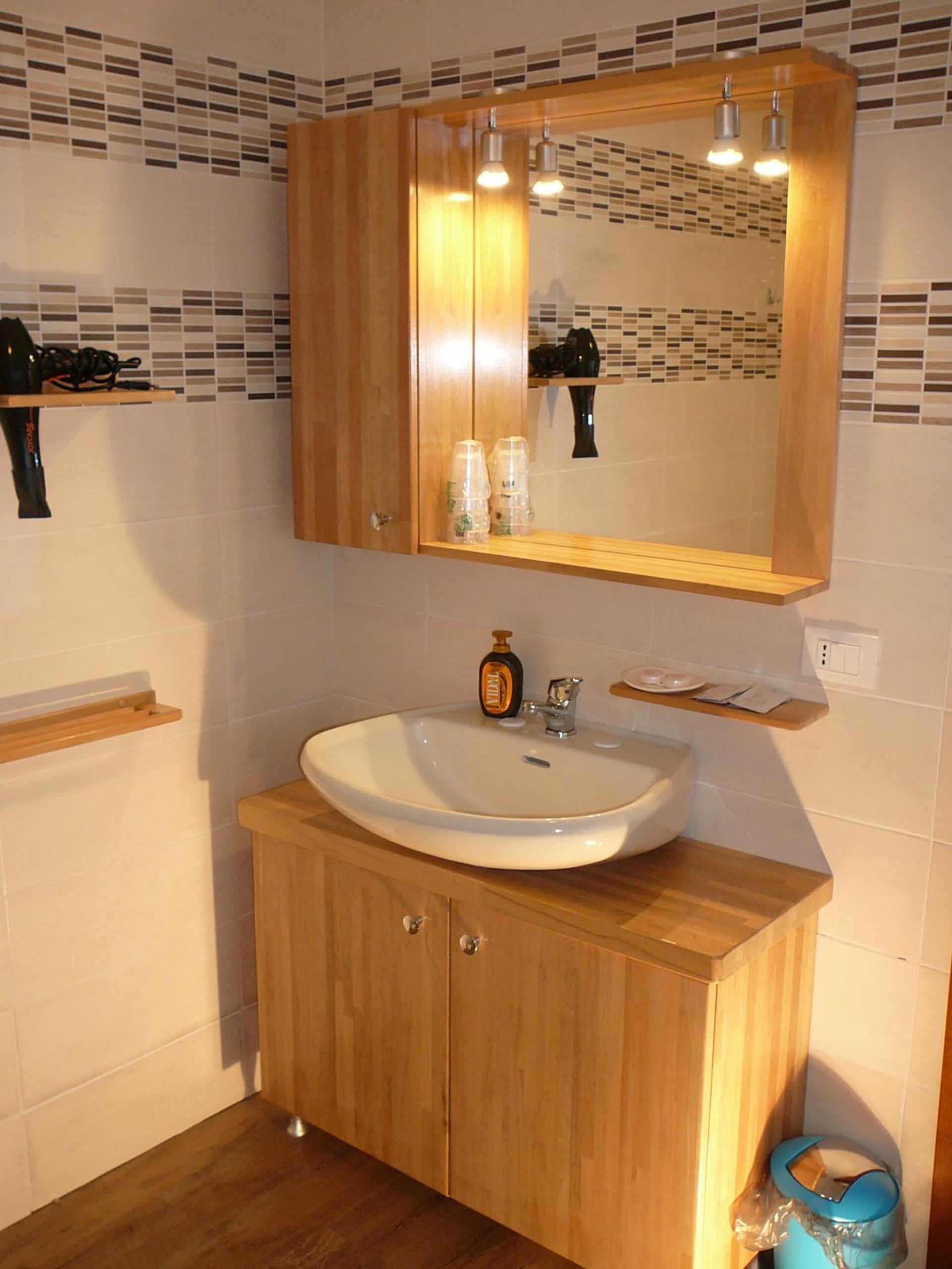 Double Room - Photo 9