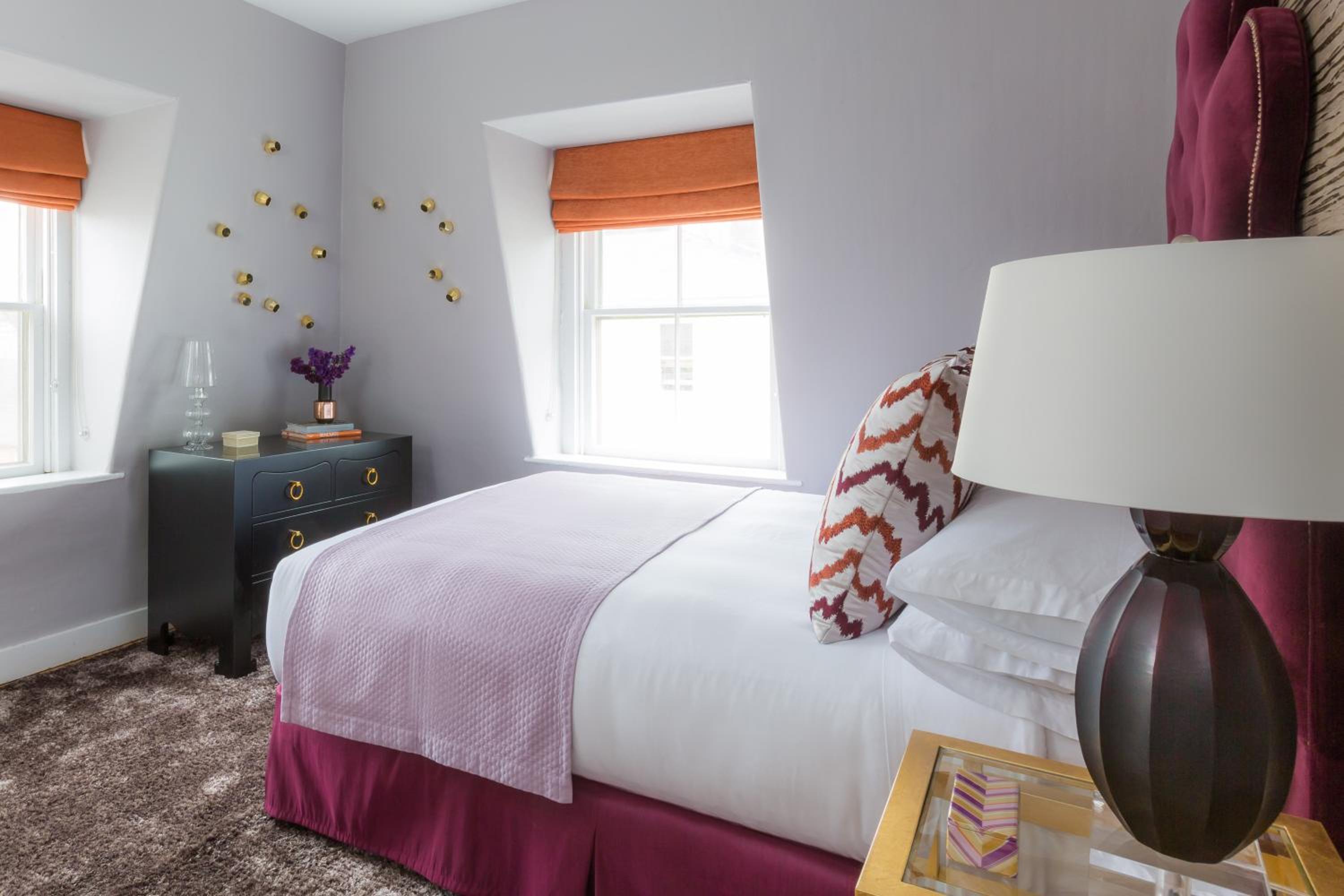 Queen Suite photo 1