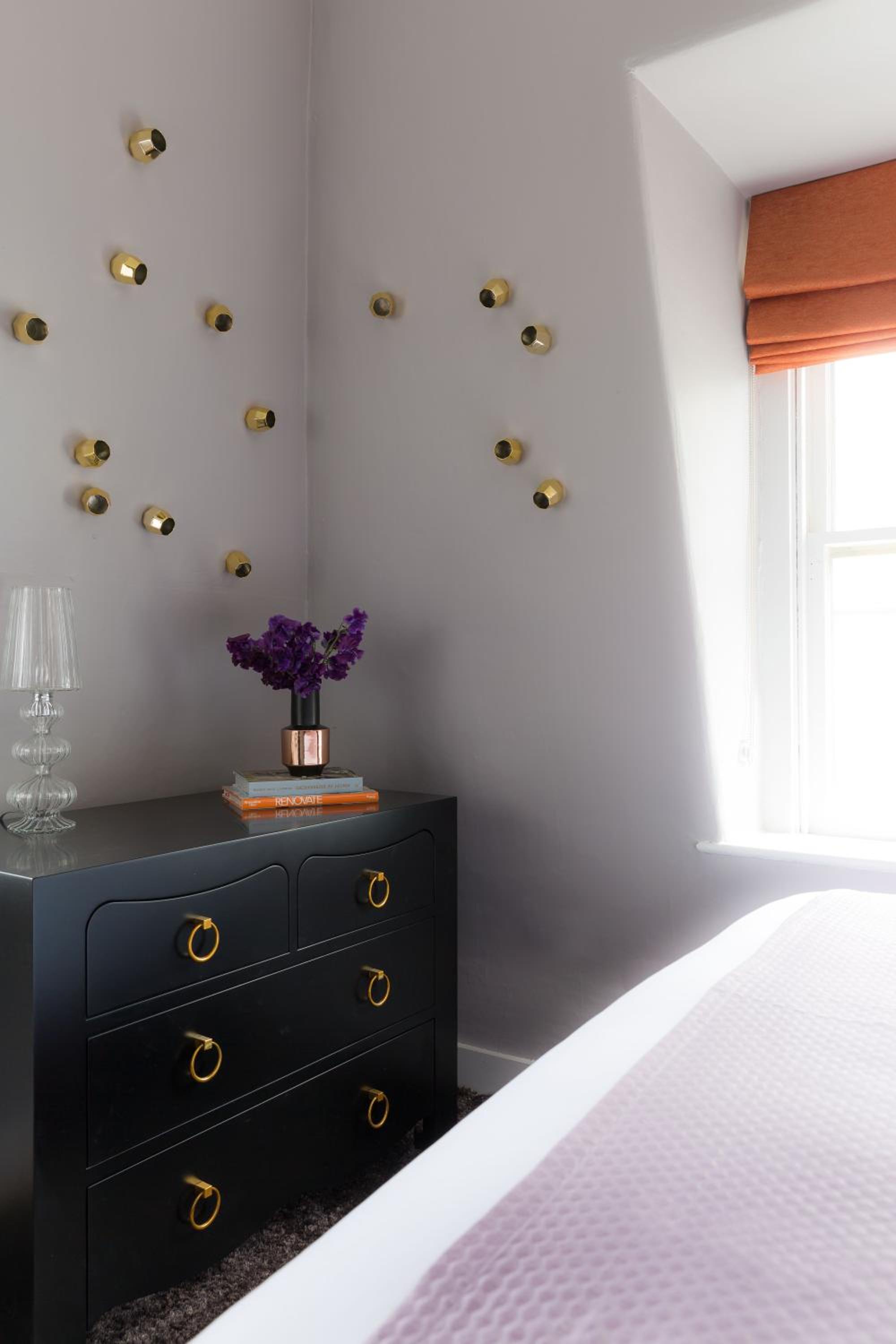 Queen Junior Suite
