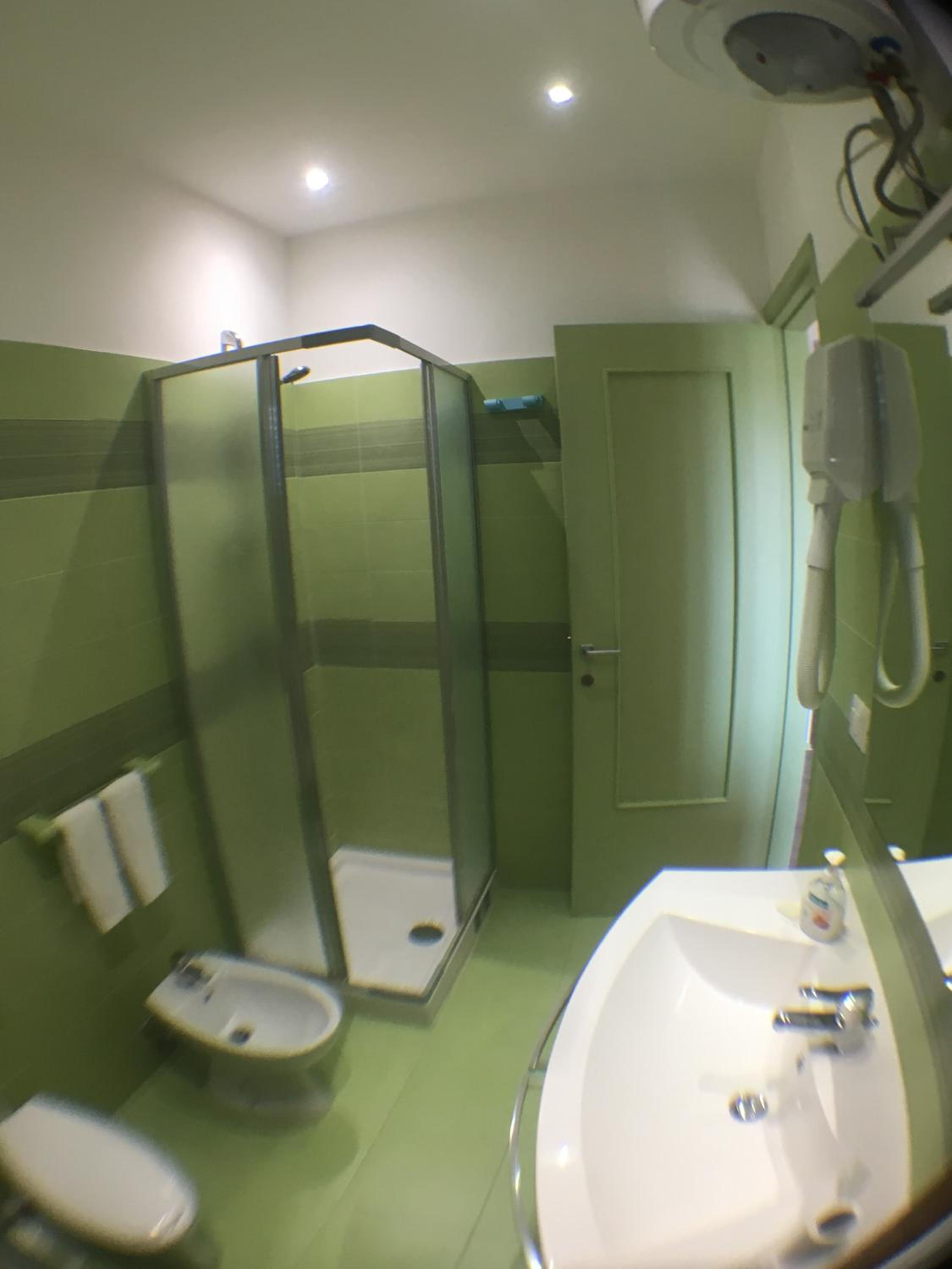 Deluxe Triple Room with Sea View - Photo 3