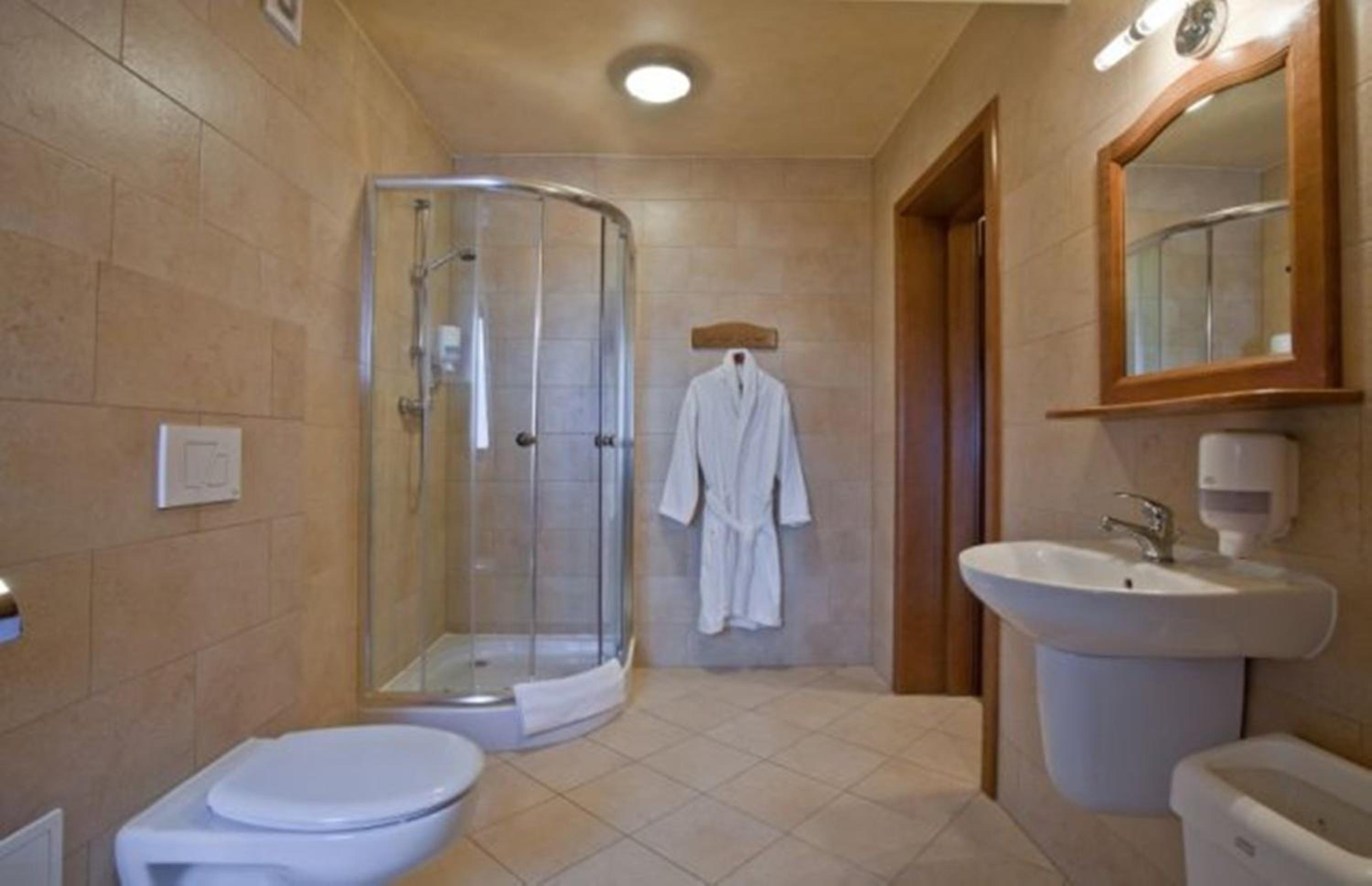 Deluxe Double Room - Photo 5
