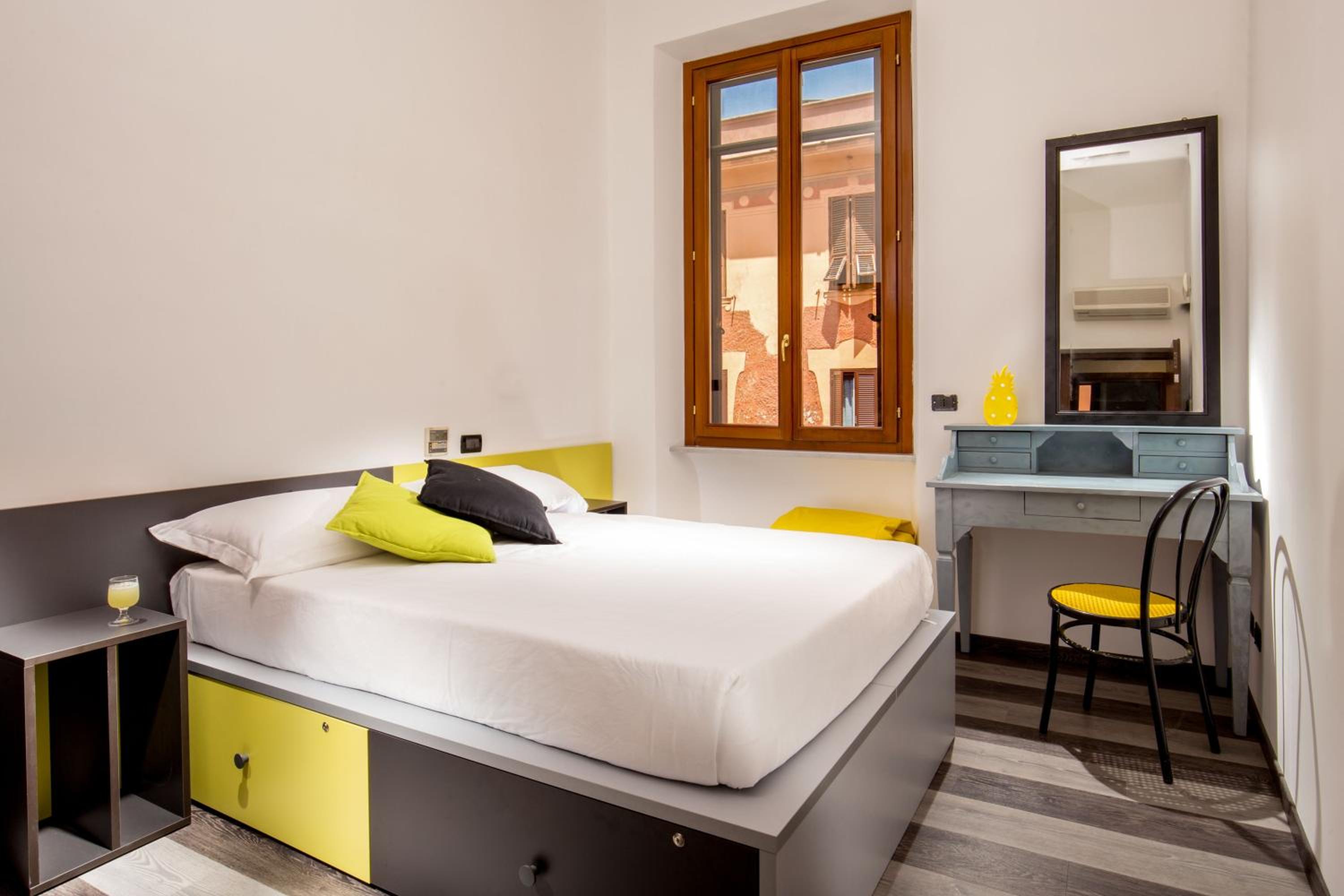 Double Room with Private Bathroom photo 1