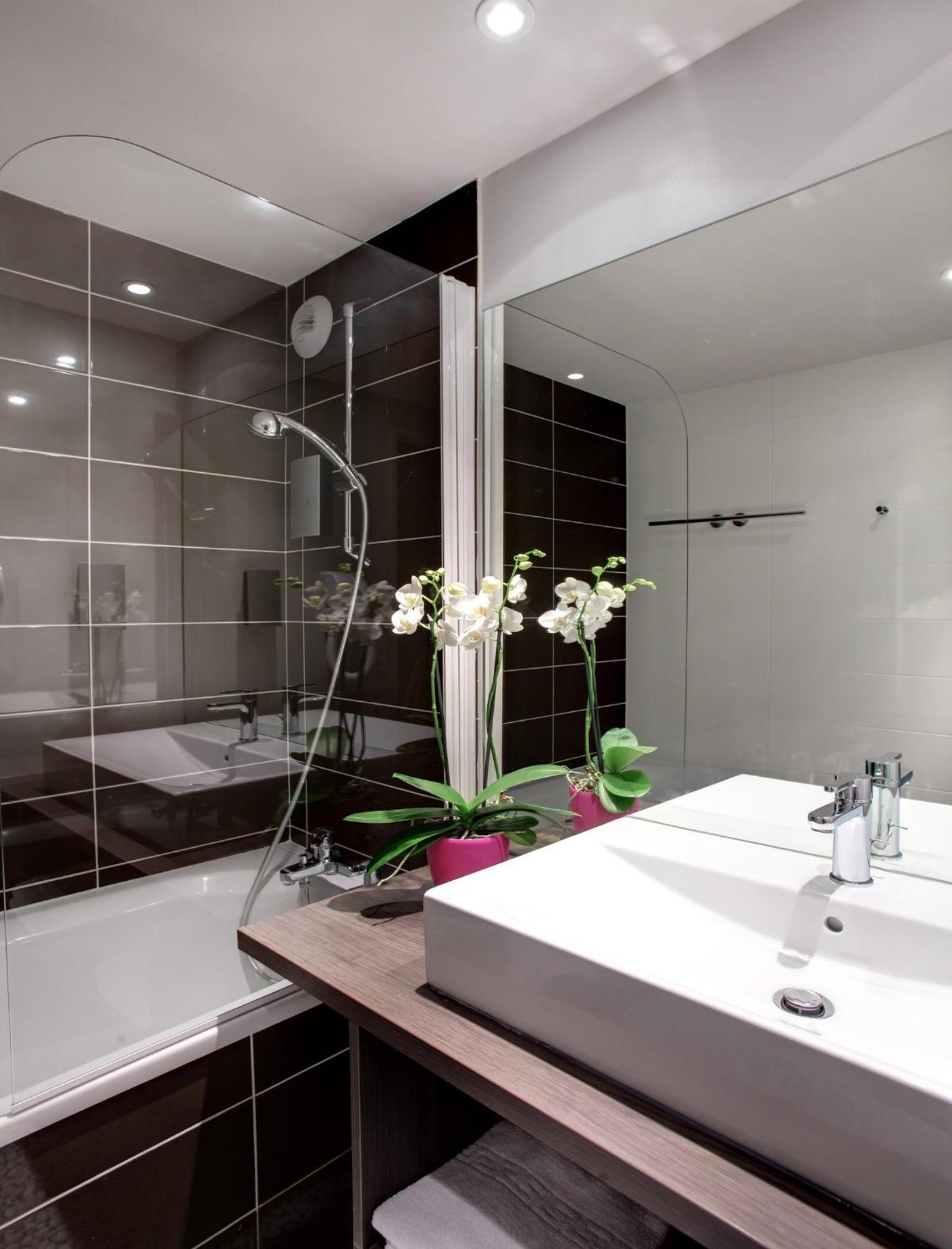 Standard Queen Room - Photo 3