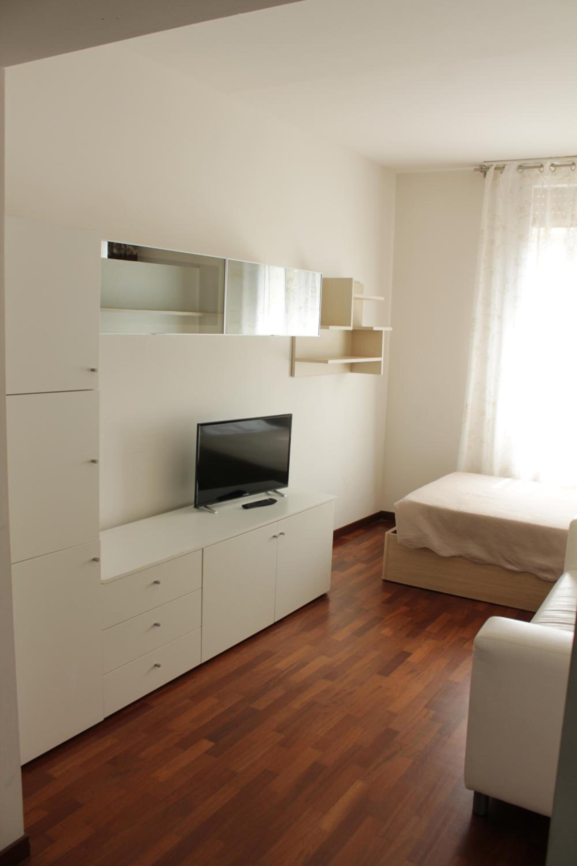 Studio (3 Adults) - Photo 24