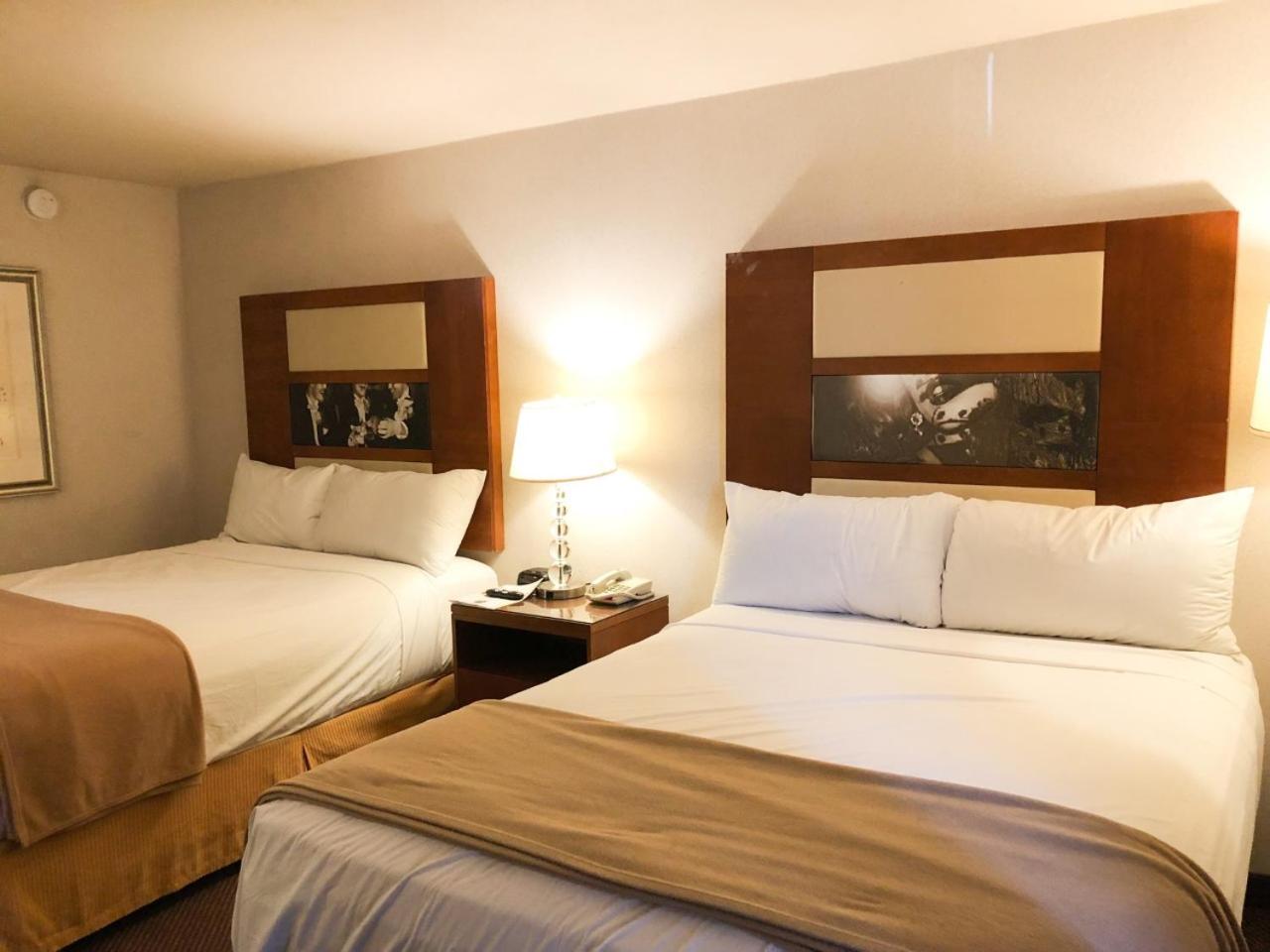 Deluxe Queen Room with Two Queen Beds - Photo 1