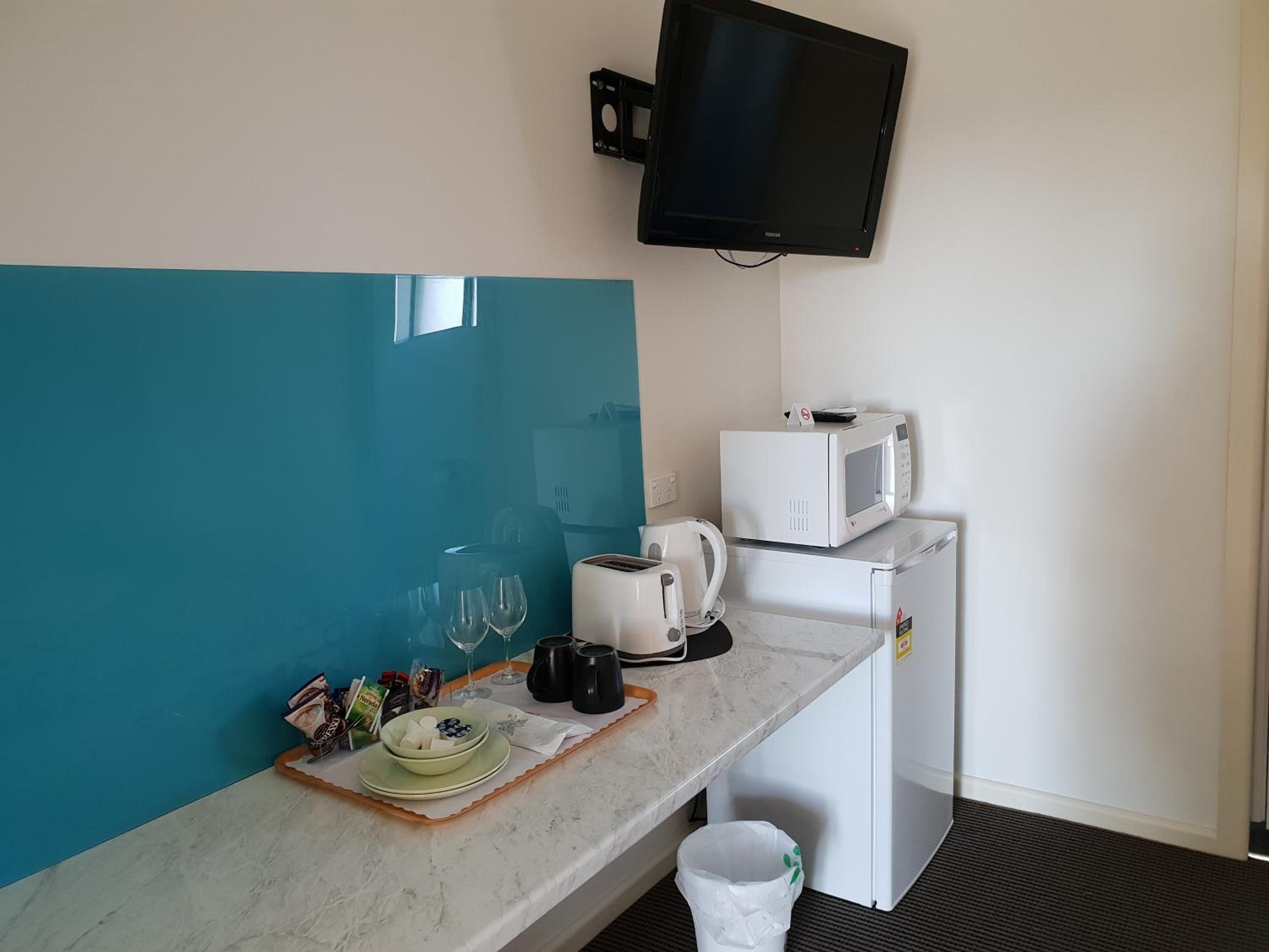 Double or Twin Room - Photo 3