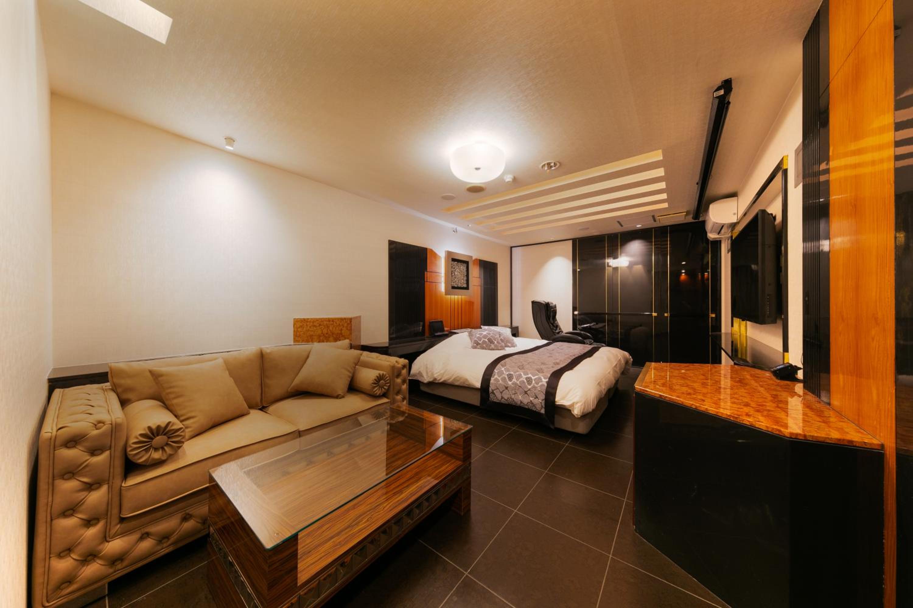 Junior Suite - Photo 13