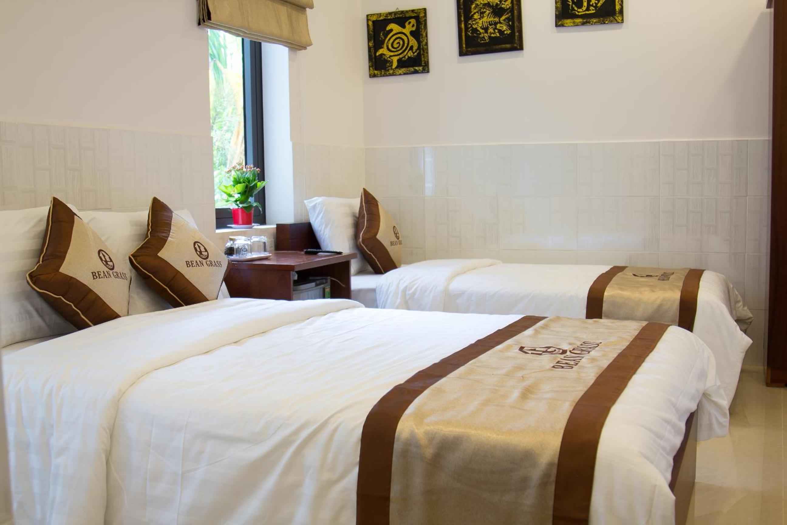 Triple Room with Balcony photo 3