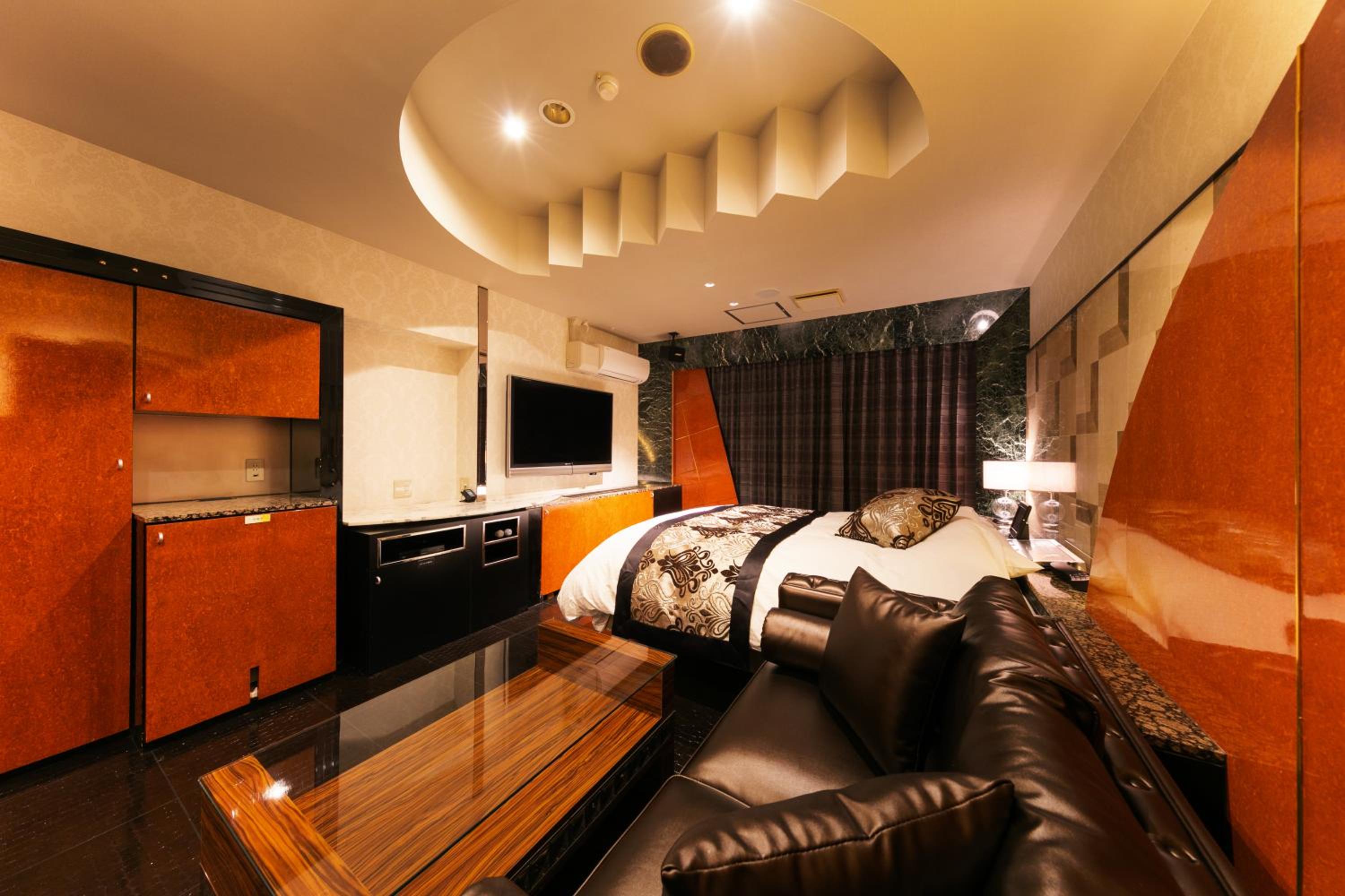 Standard Double Room - Photo 7