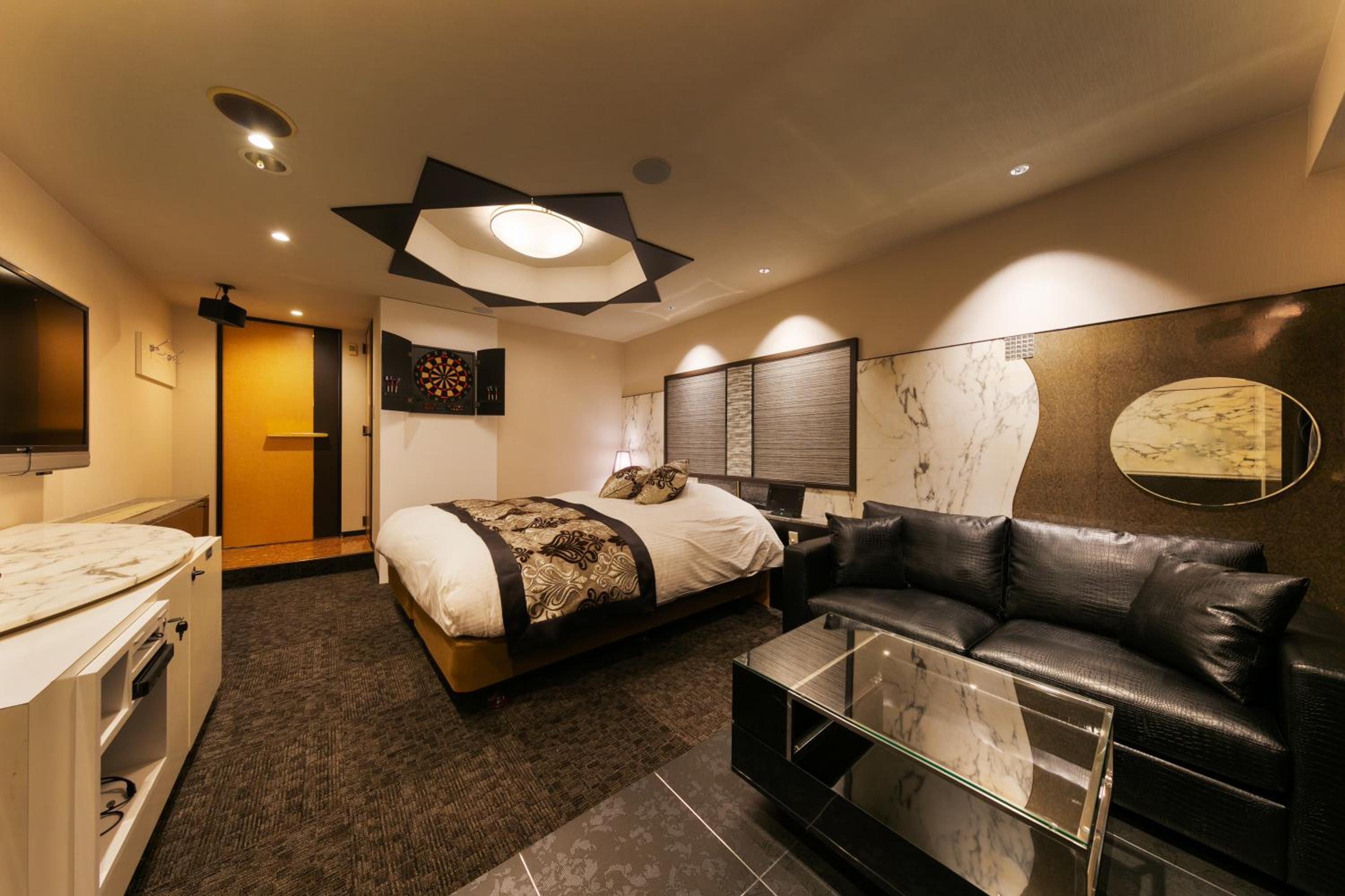 Standard Double Room - Photo 3