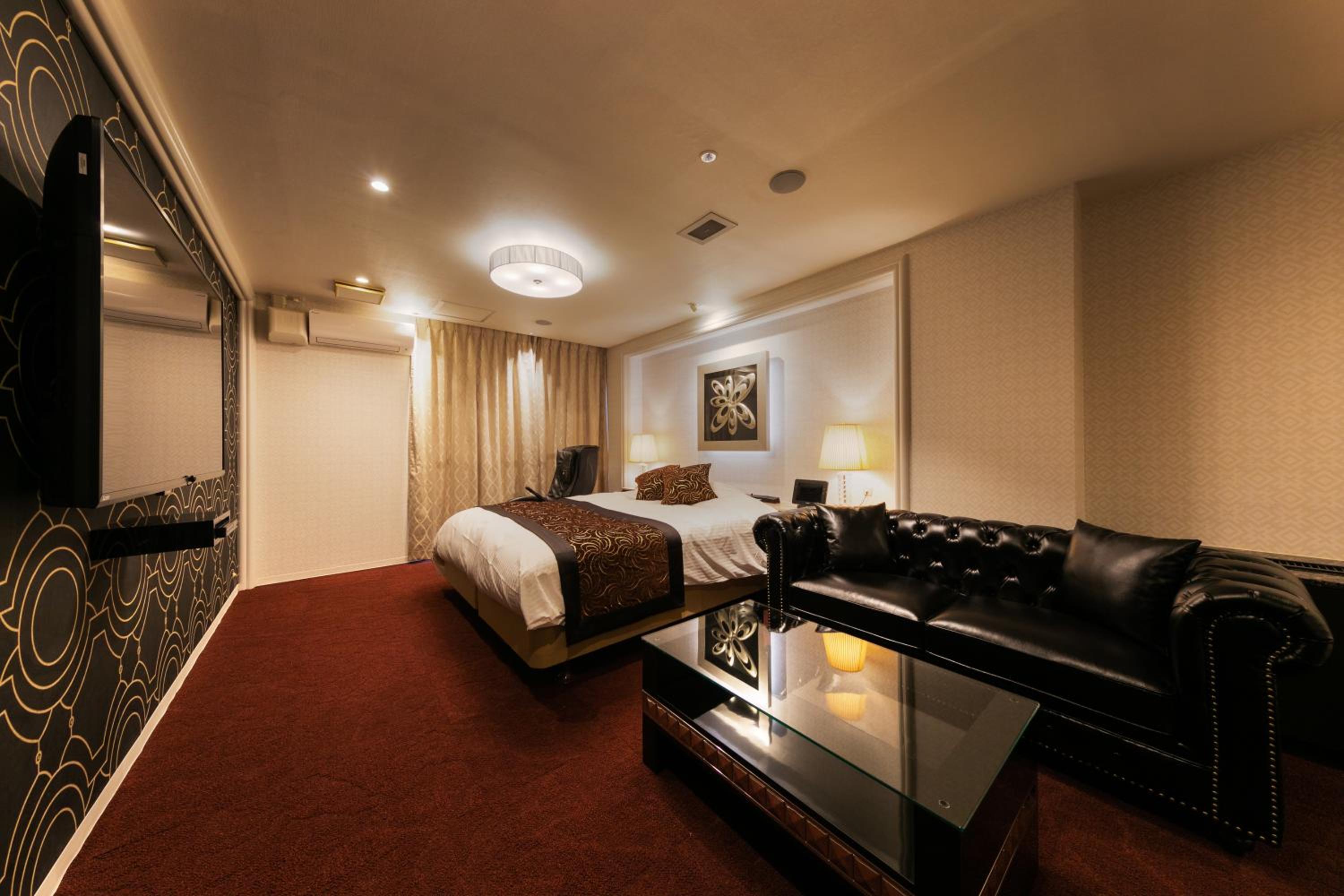 Deluxe Double Room - Photo 10
