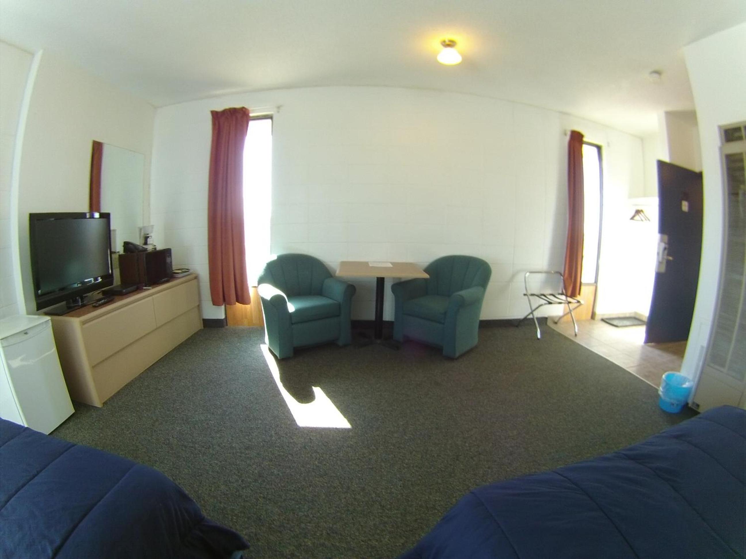 Standard Double Room photo 3