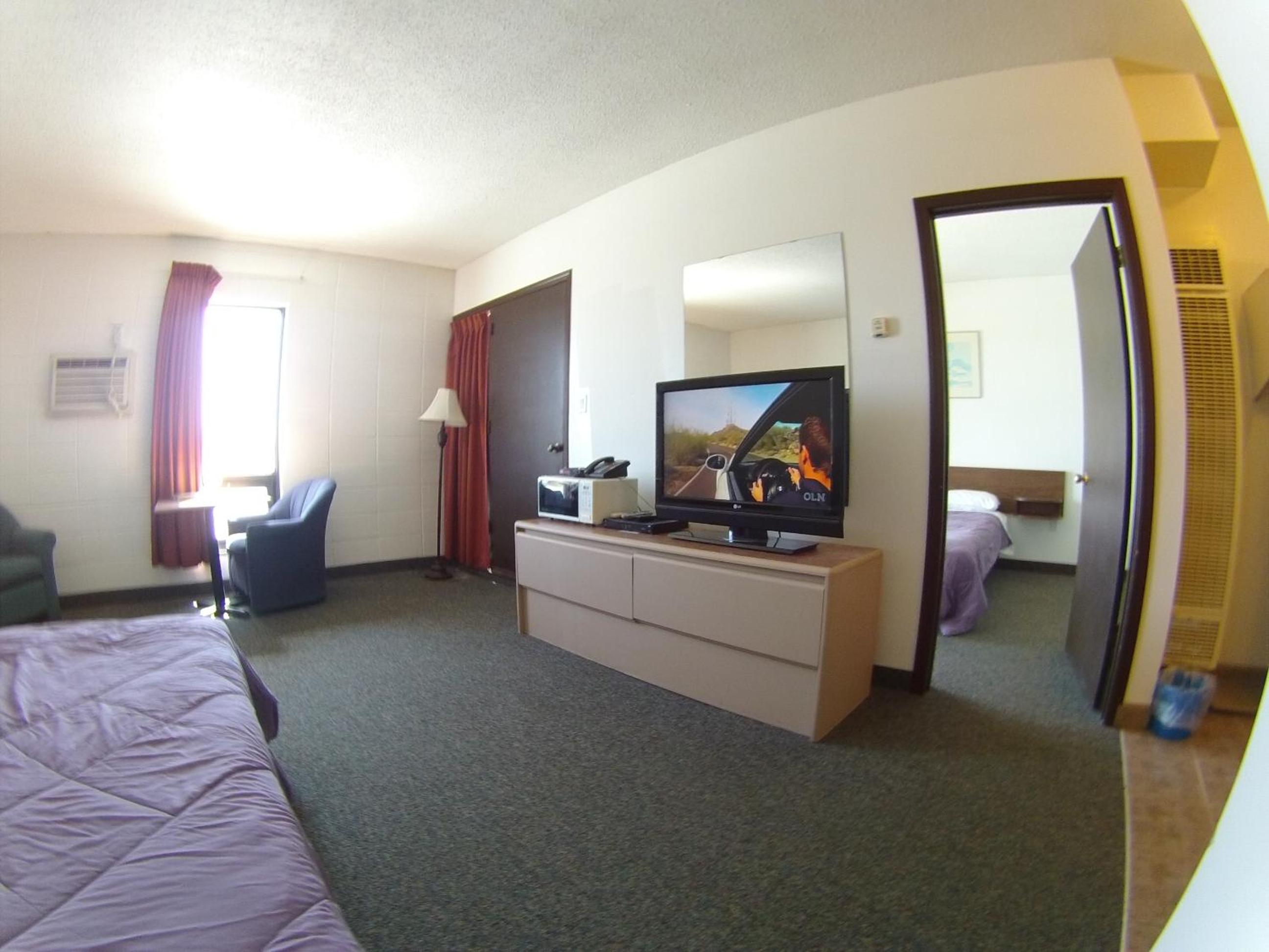 Two-Bedroom Suite photo 1