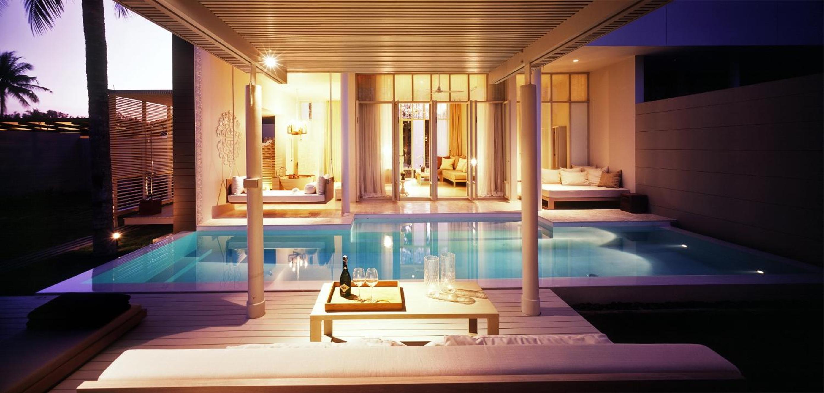 One-Bedroom Duplex Pool Villa Suite photo 2