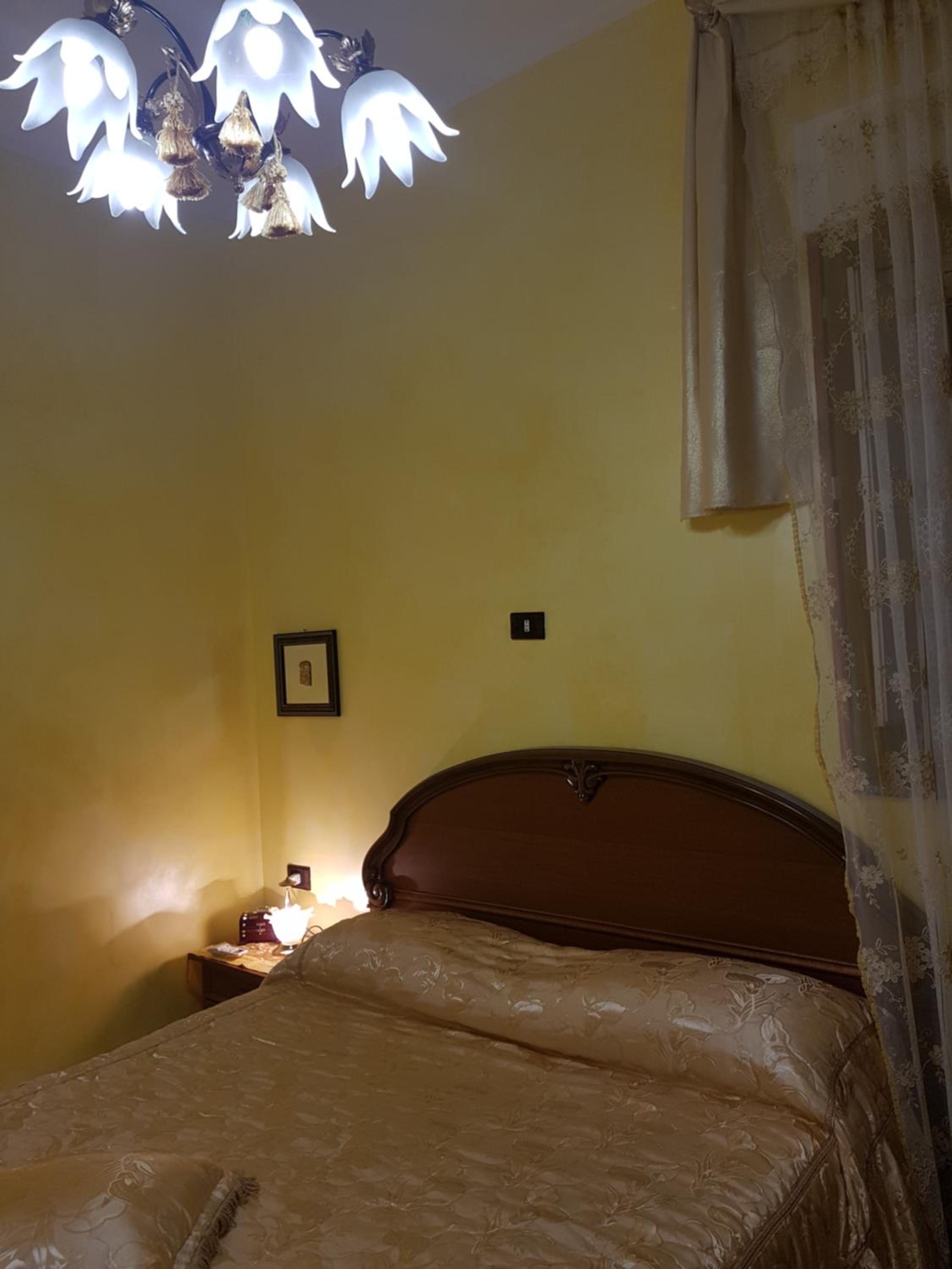 Deluxe Double Room With Extra Bed photo 2