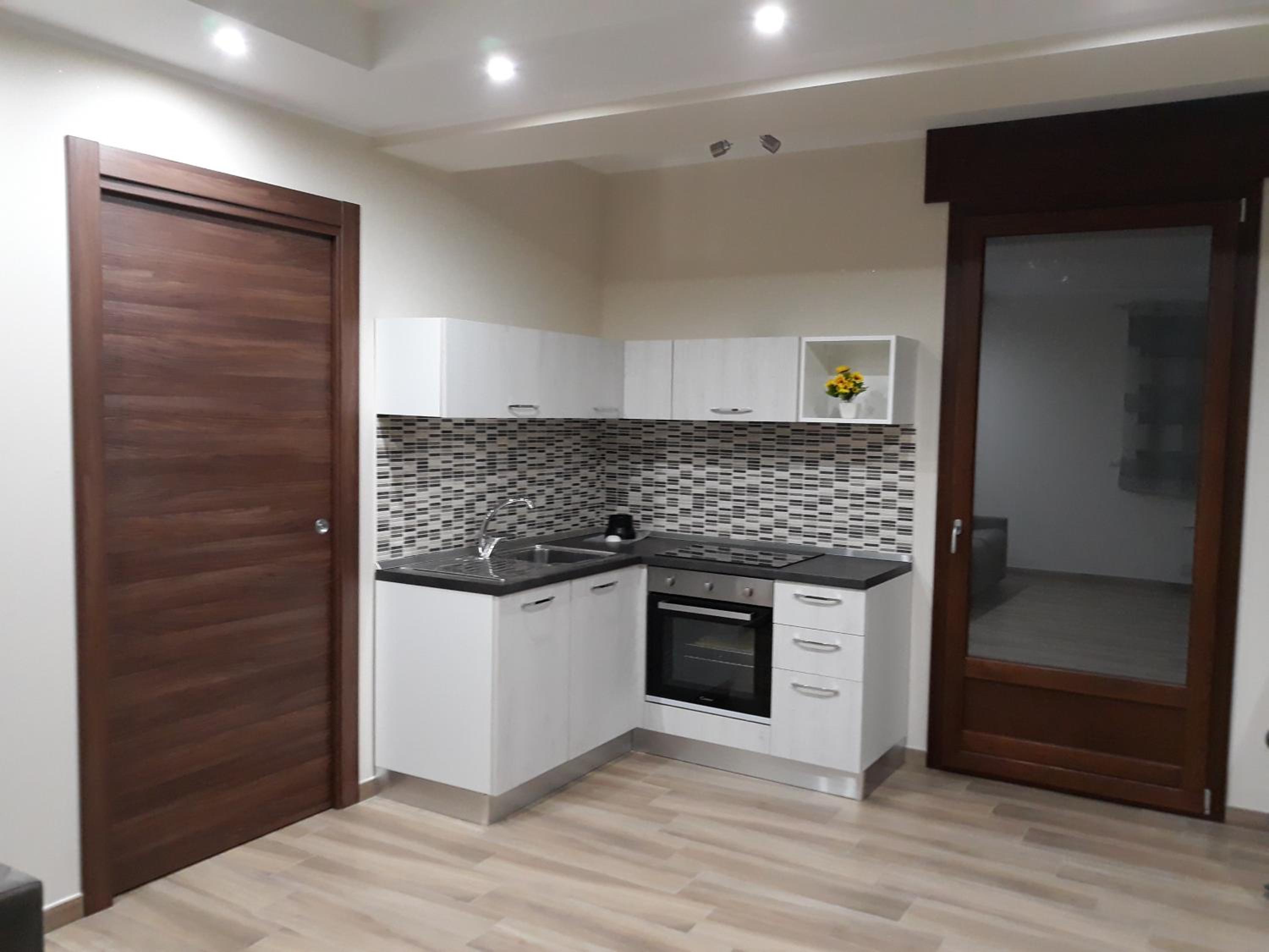 Apartment - Ground Floor photo 2
