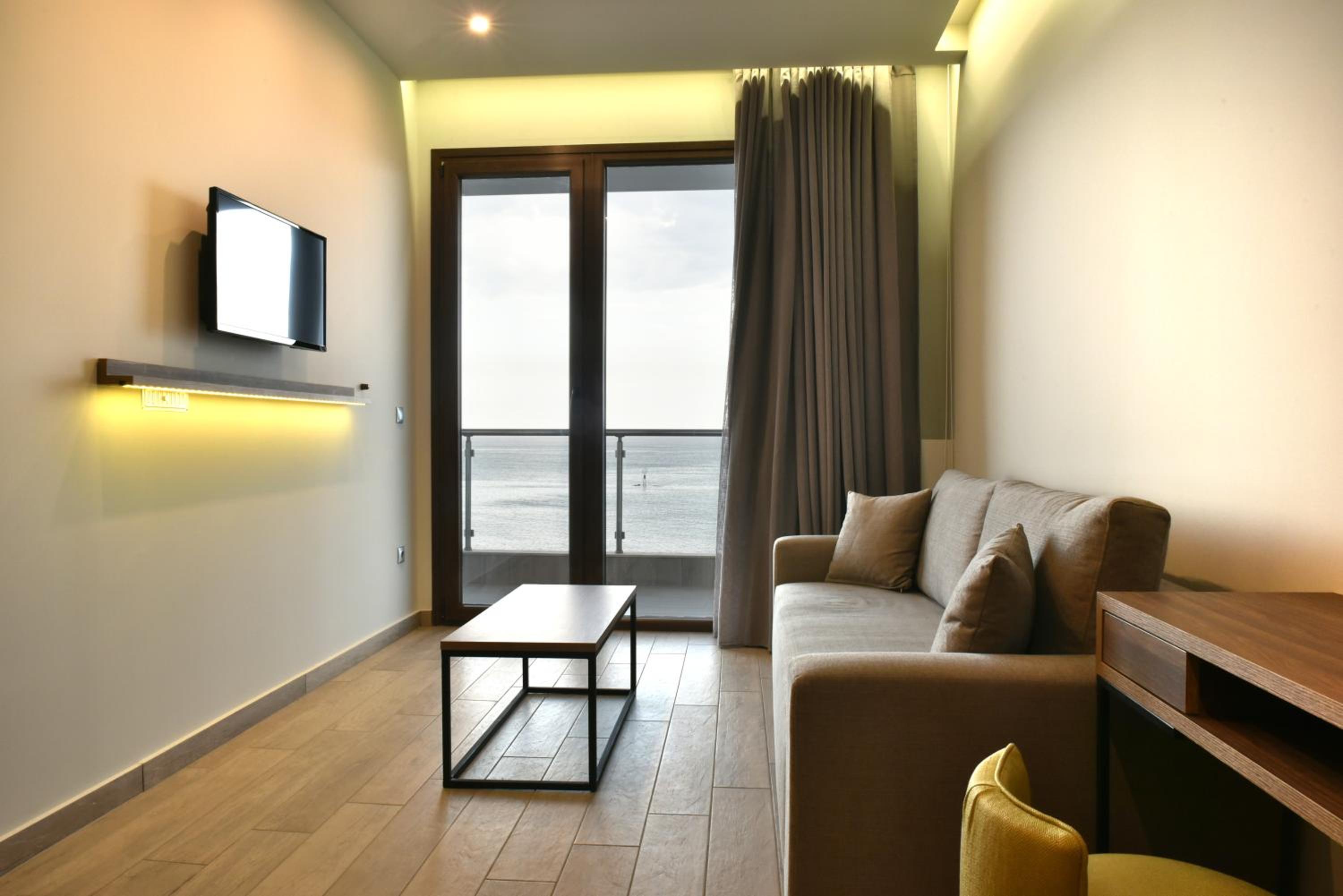 Family Suite photo 2