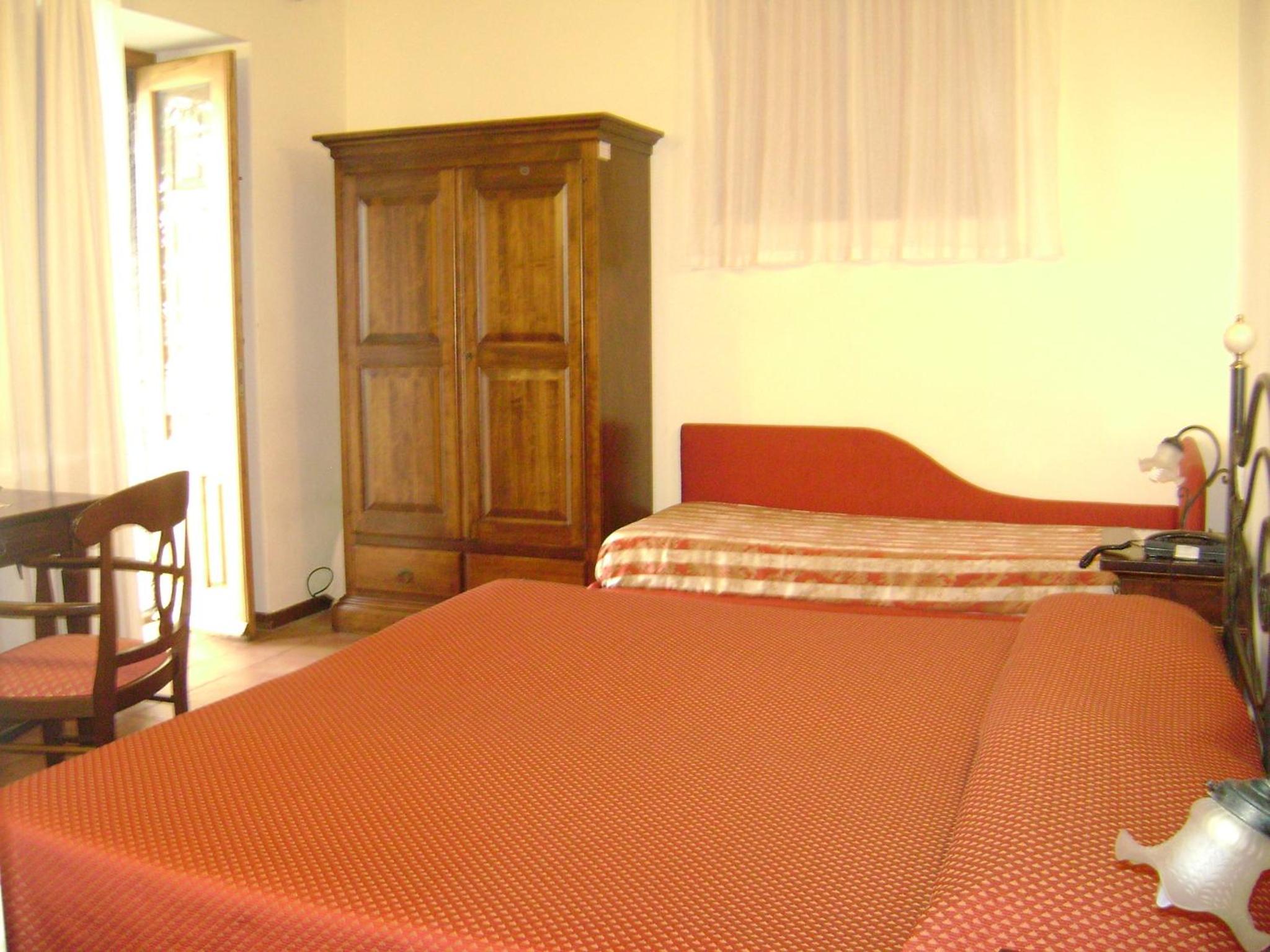 Triple Room photo 1