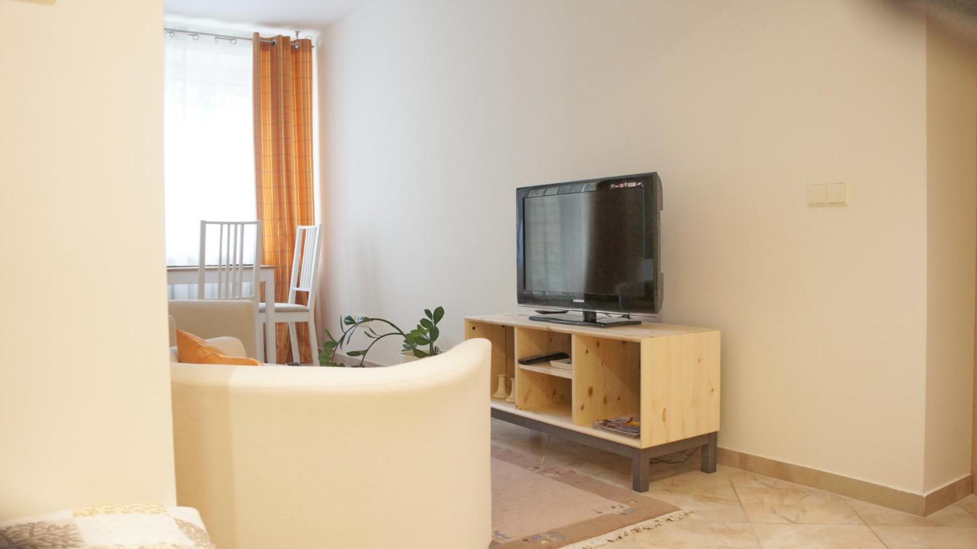 Apartment photo 3