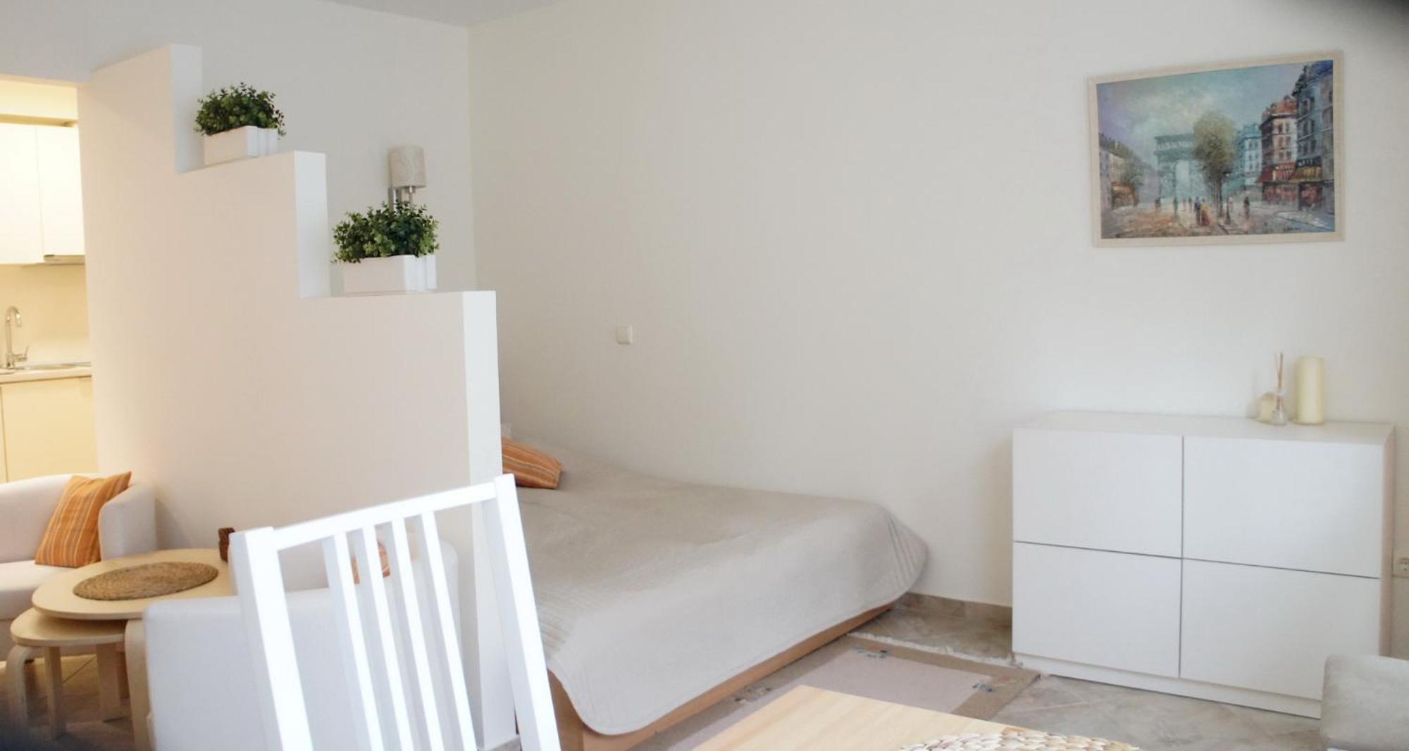 Apartment photo 2