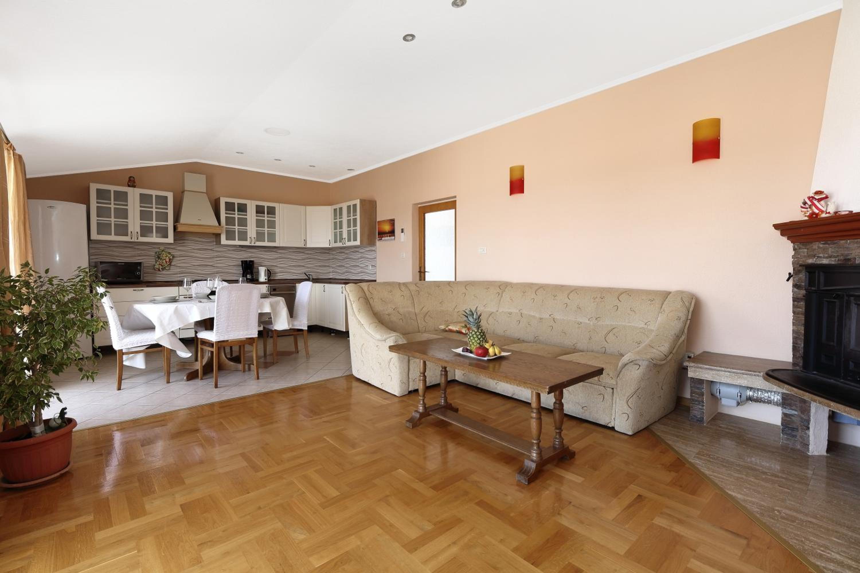 Apartment with Sea View