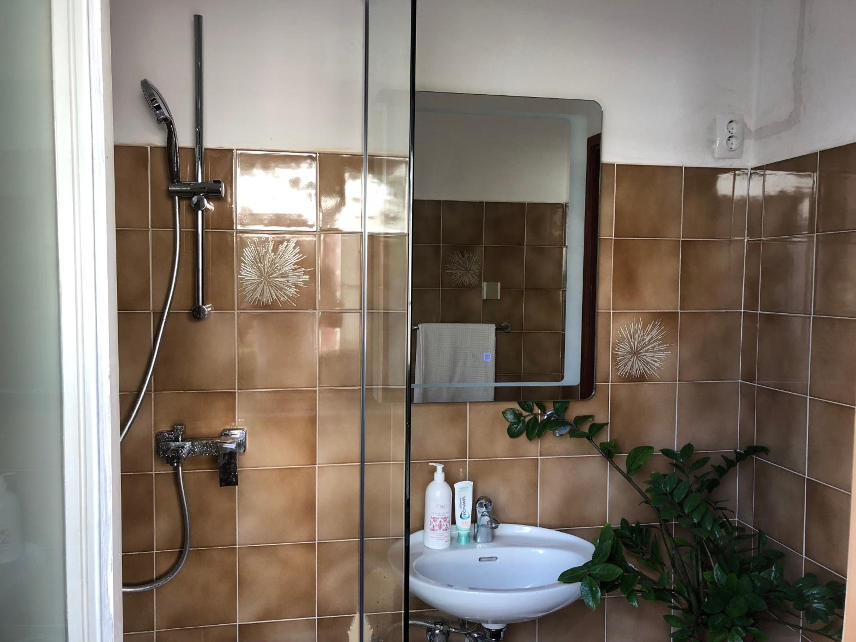 Apartment - Photo 3