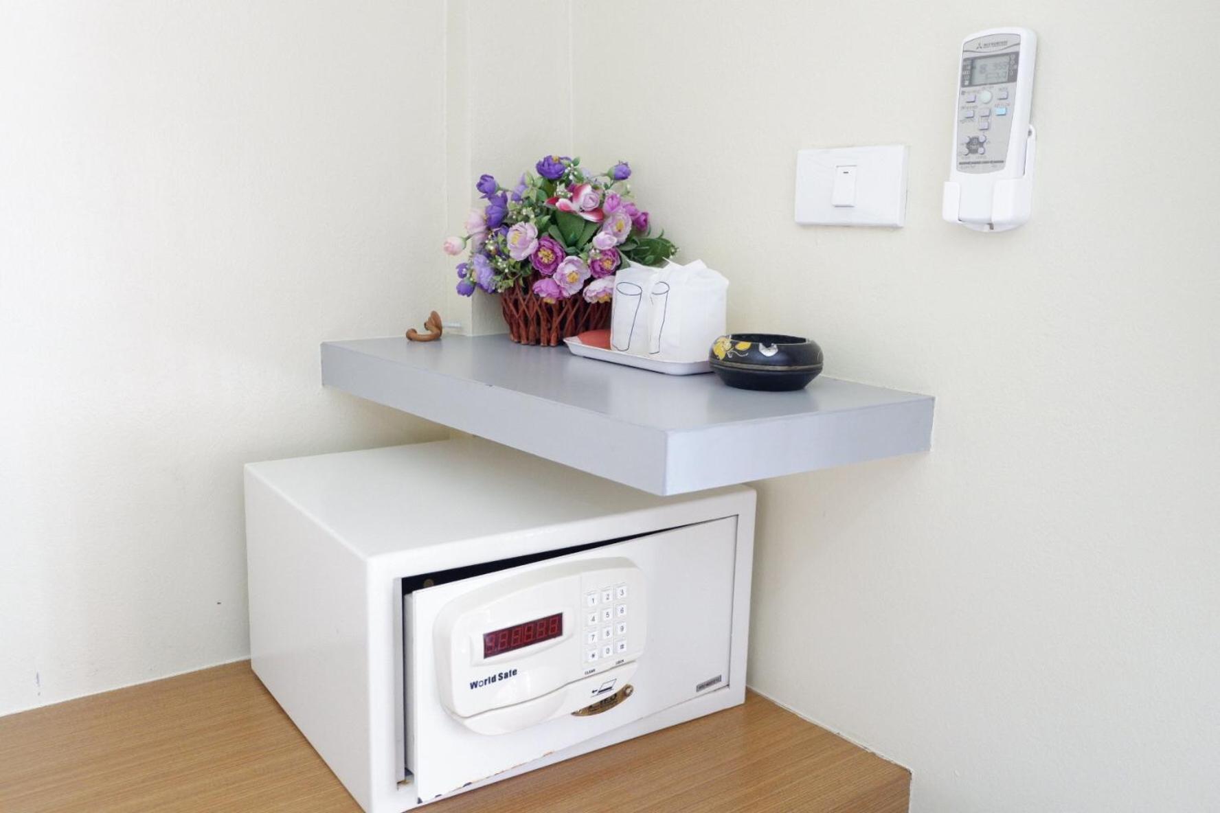 Family Double Room - Photo 7