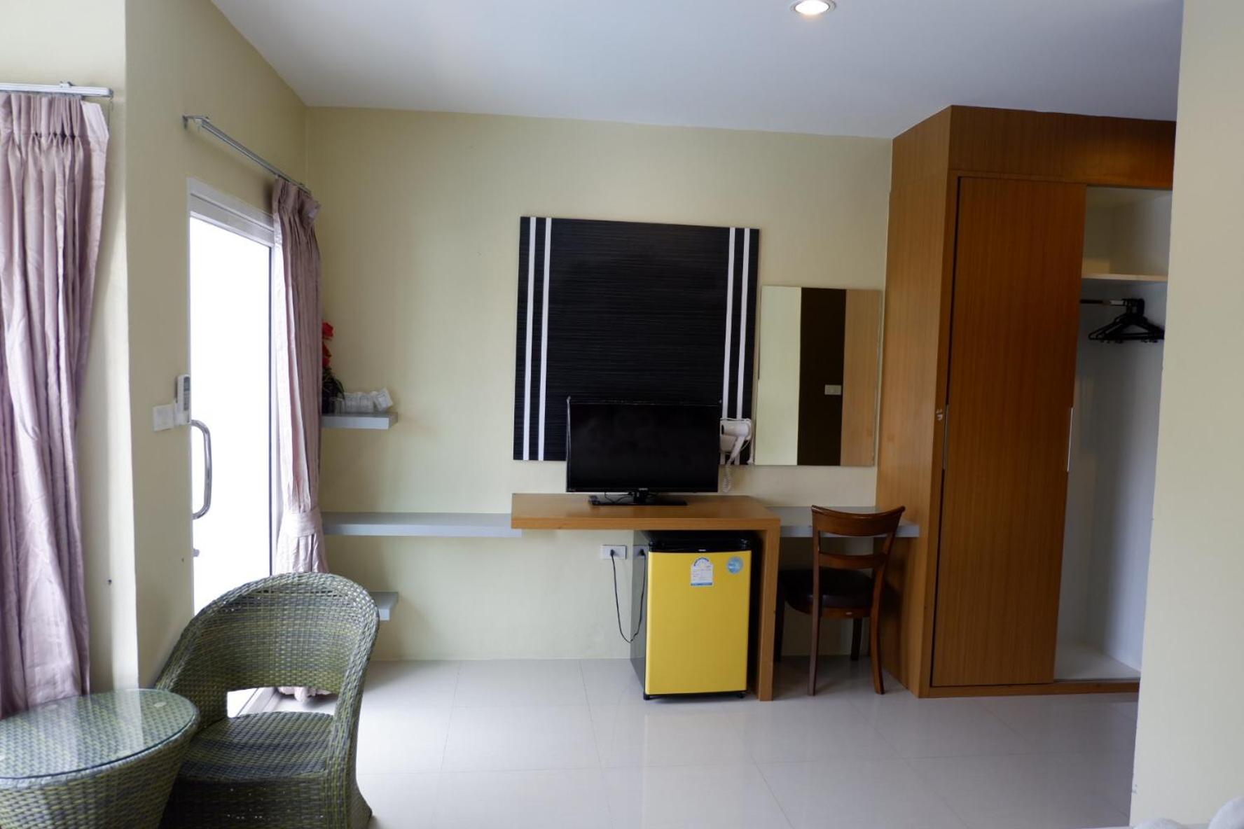 Family Double Room - Photo 5