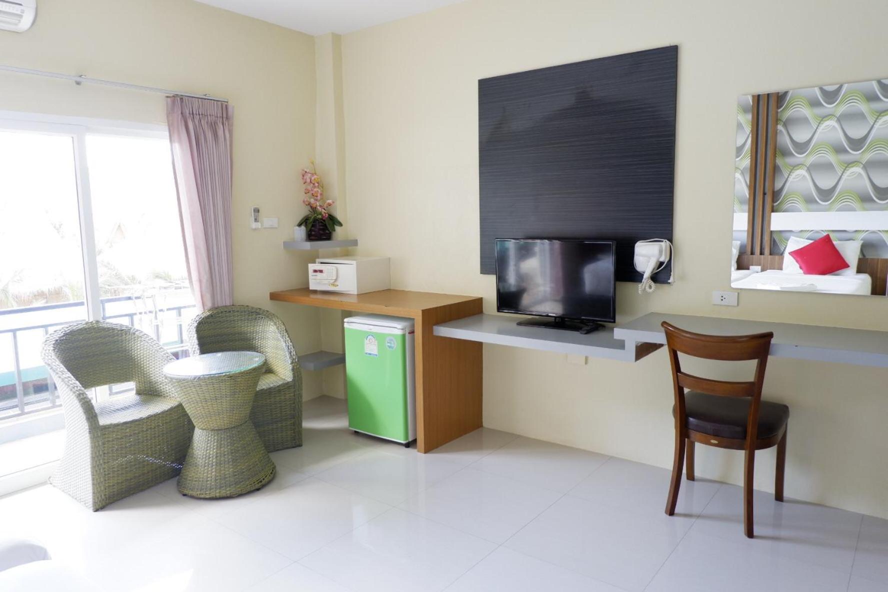 Family Double Room - Photo 10