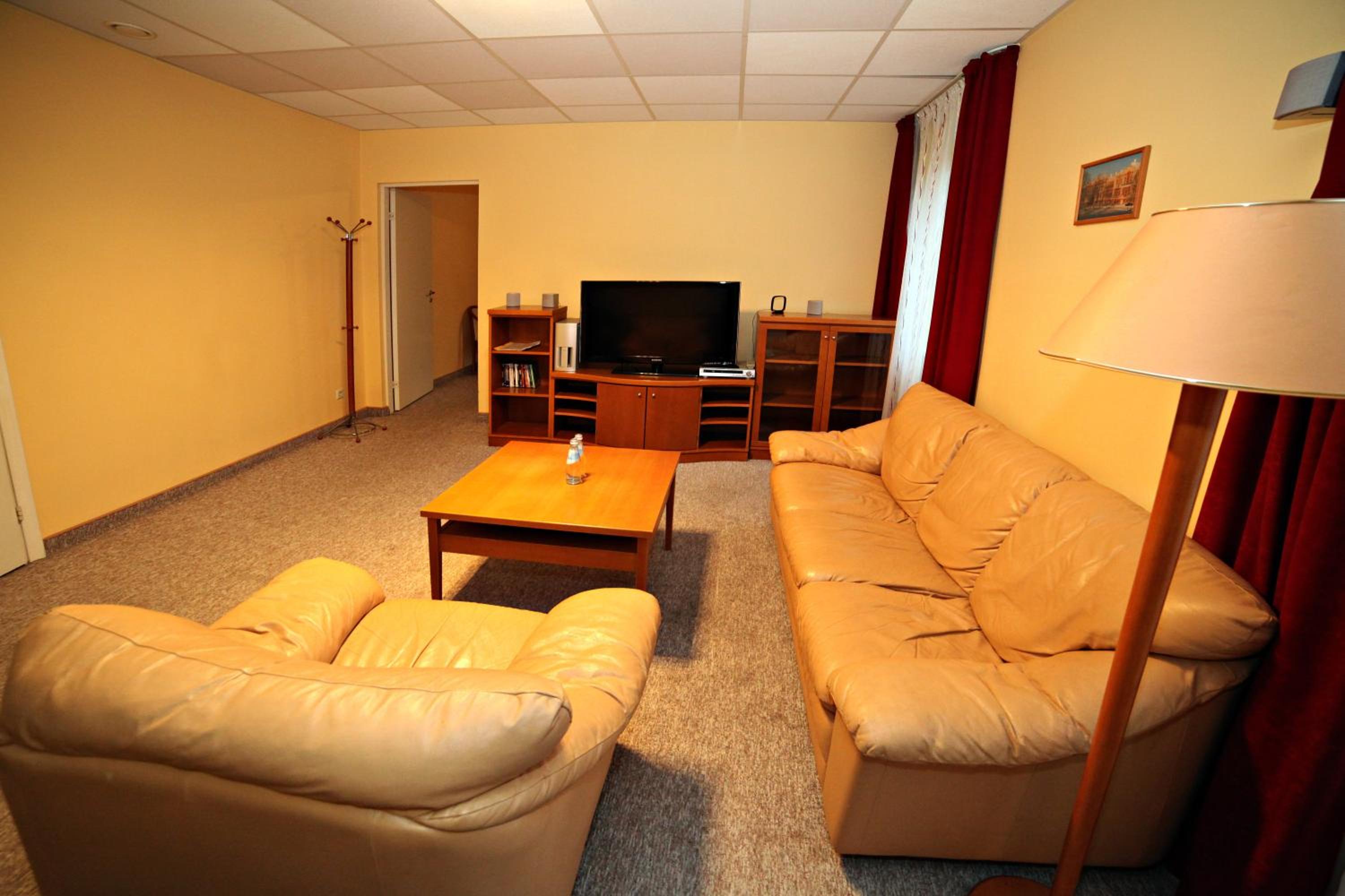 Standard Double Suite - Photo 1