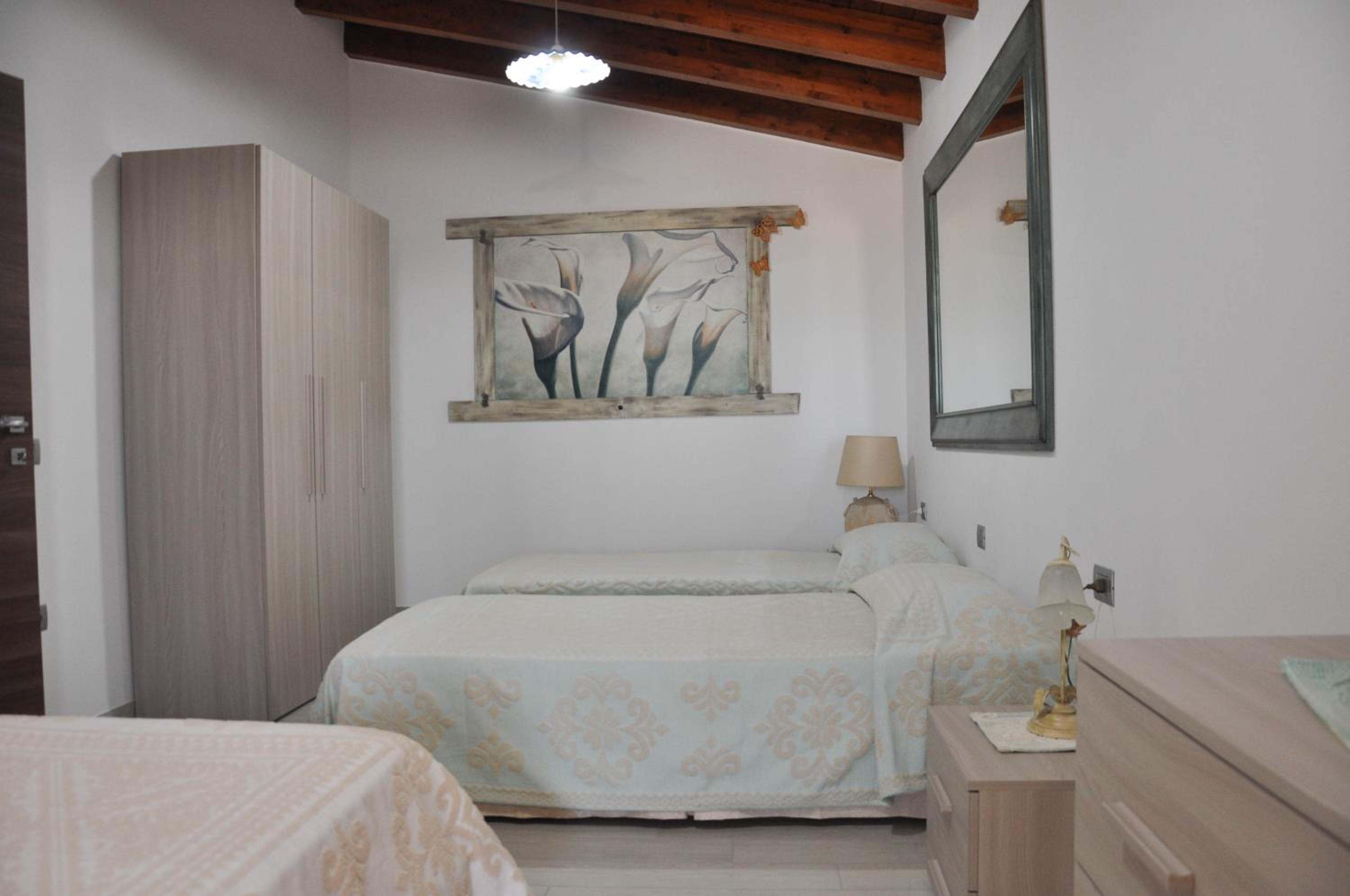 Villa photo 1