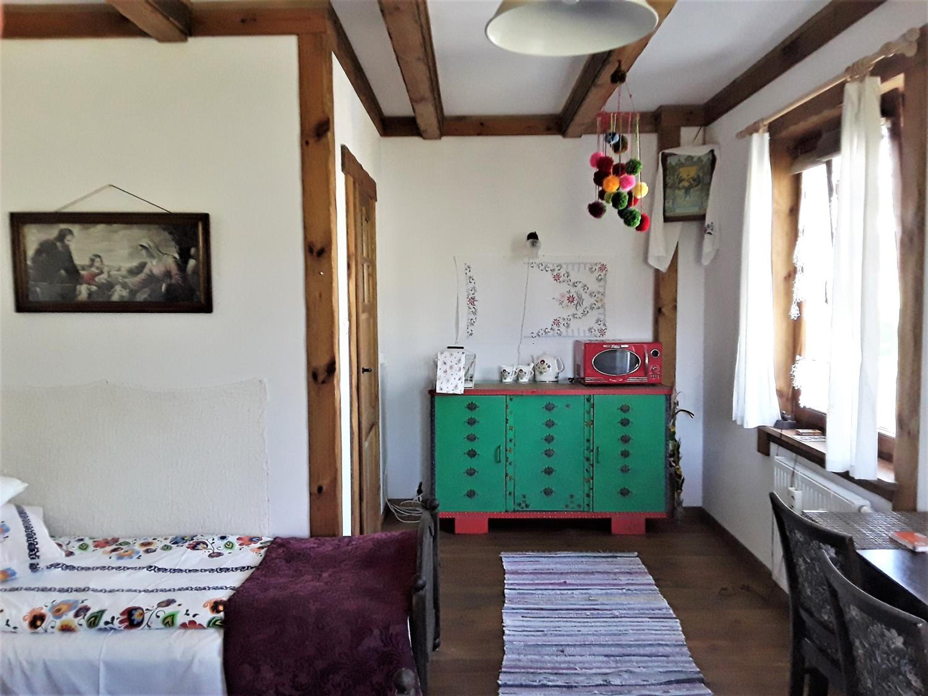Twin Room with Private Bathroom photo 1