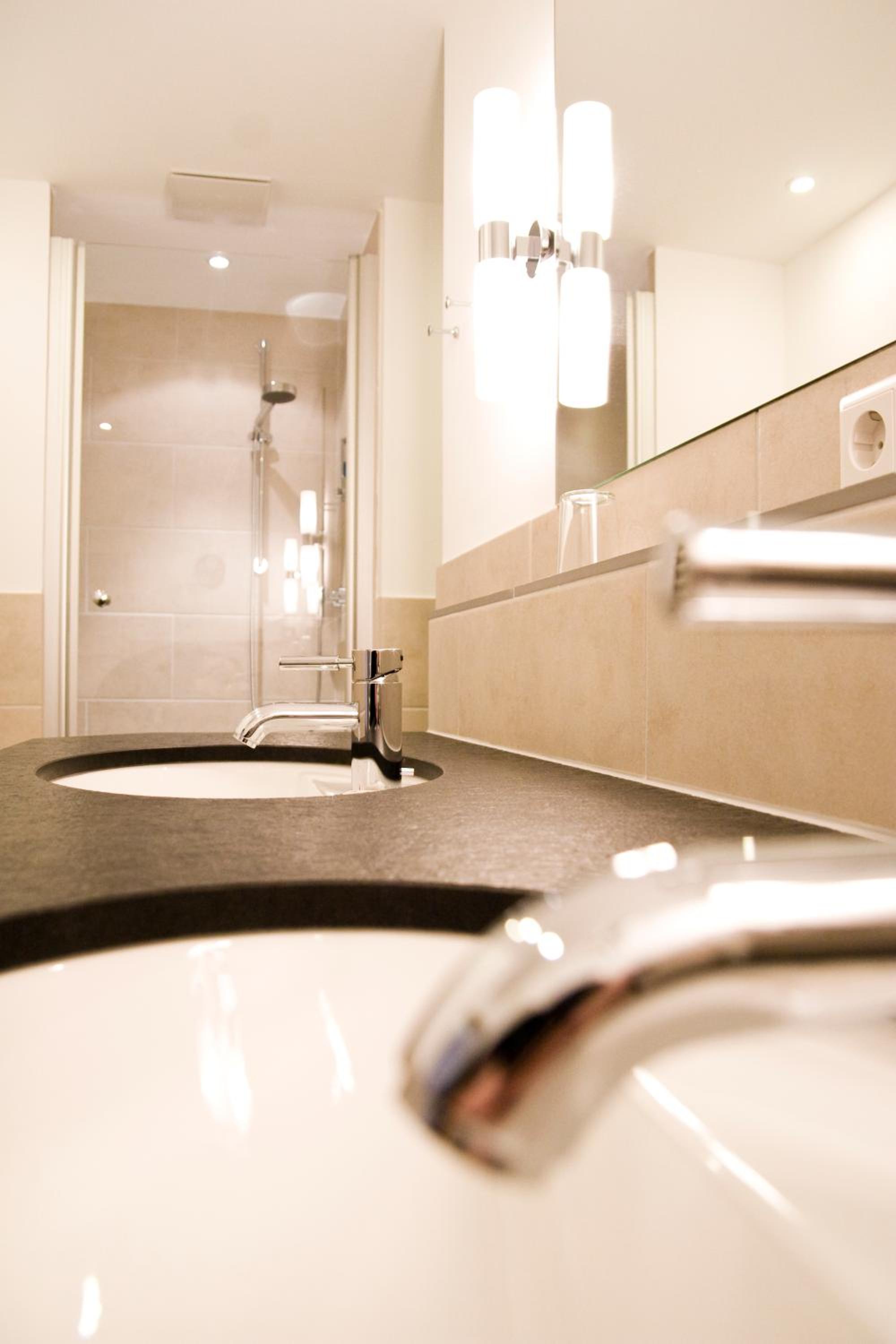 Classic Apartment - Photo 5