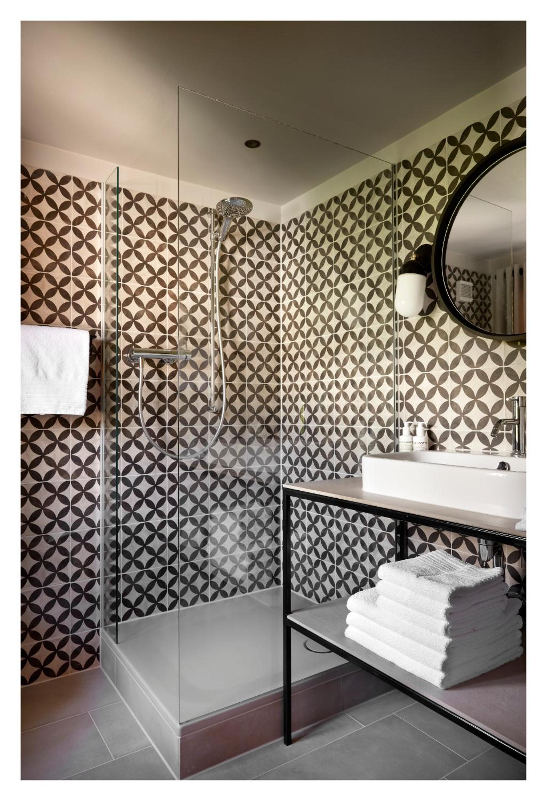 Double Room - Photo 6