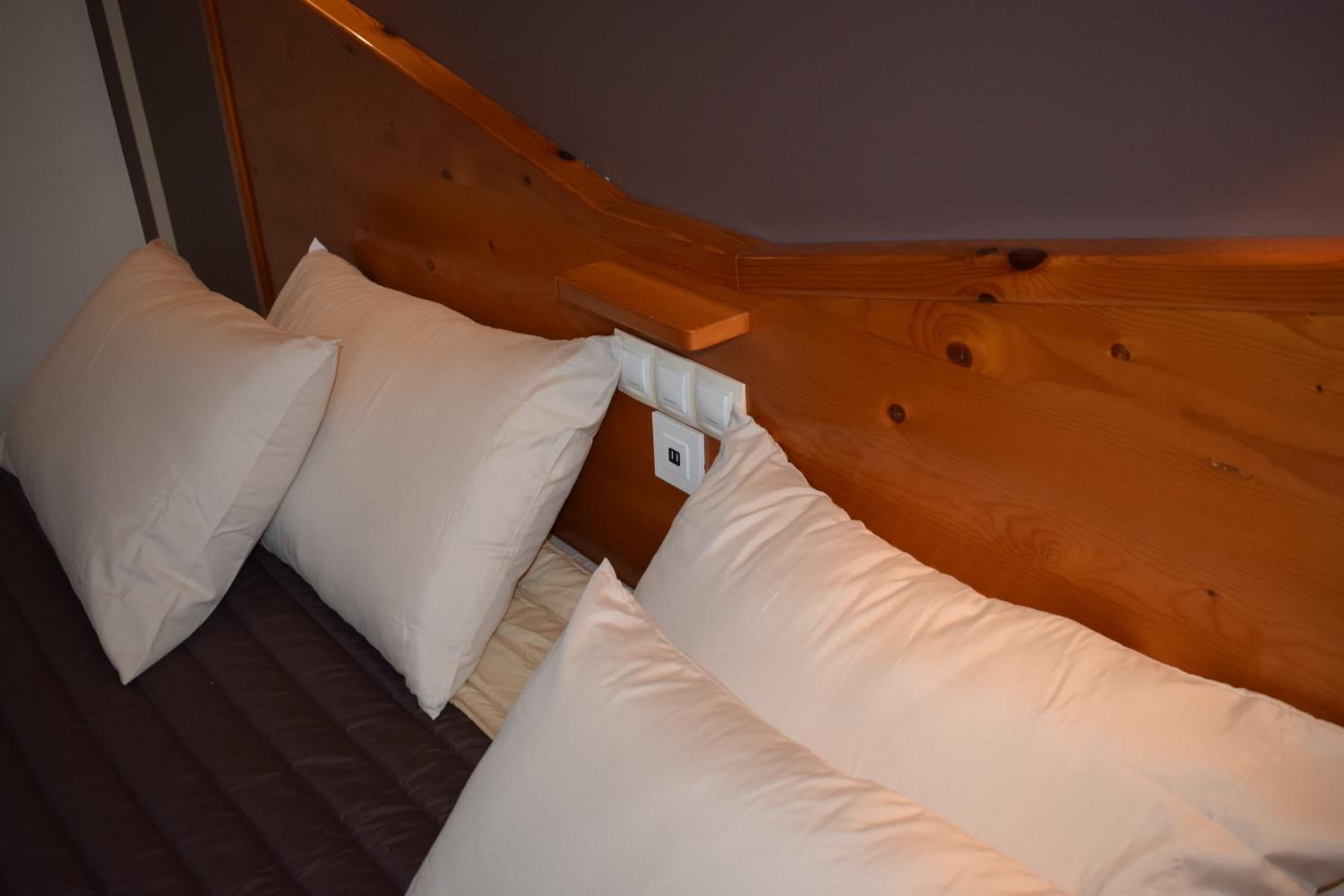 Double Room - Photo 4