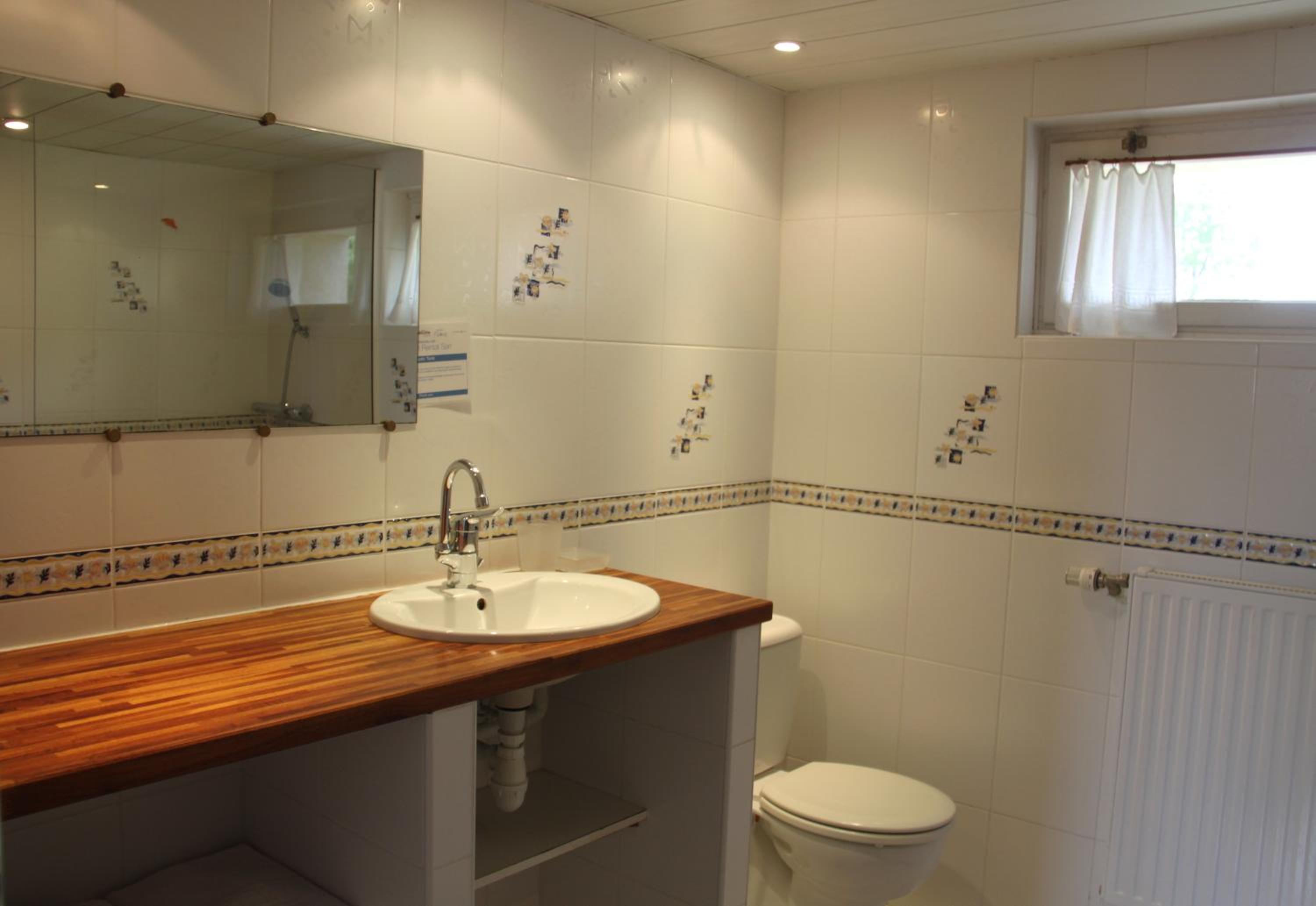 Three-Bedroom House photo 2