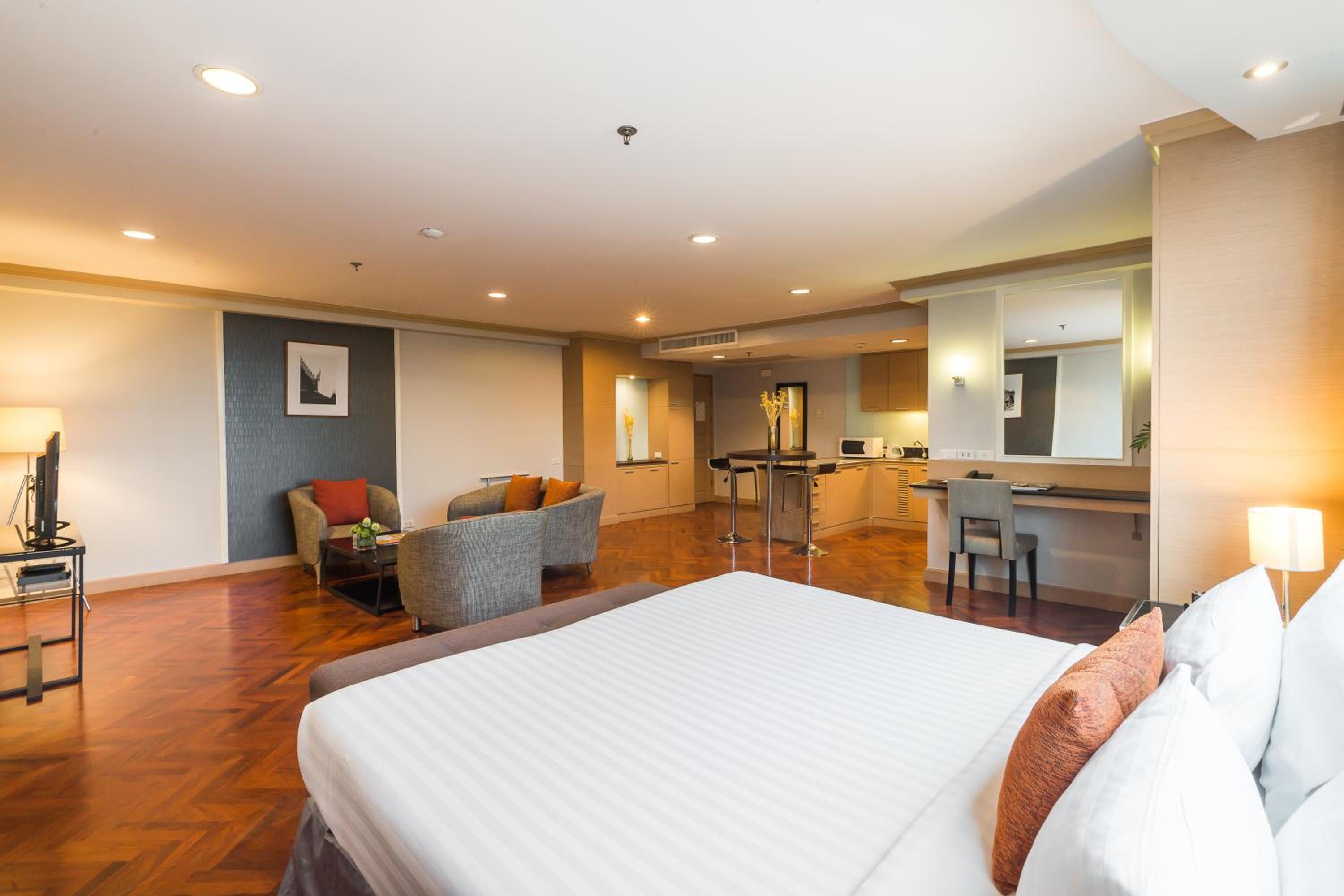 Alt Hotel Nana by UHG -Nearby Benjakitti Park & Queen Sirikit National Convention Center — photo 216