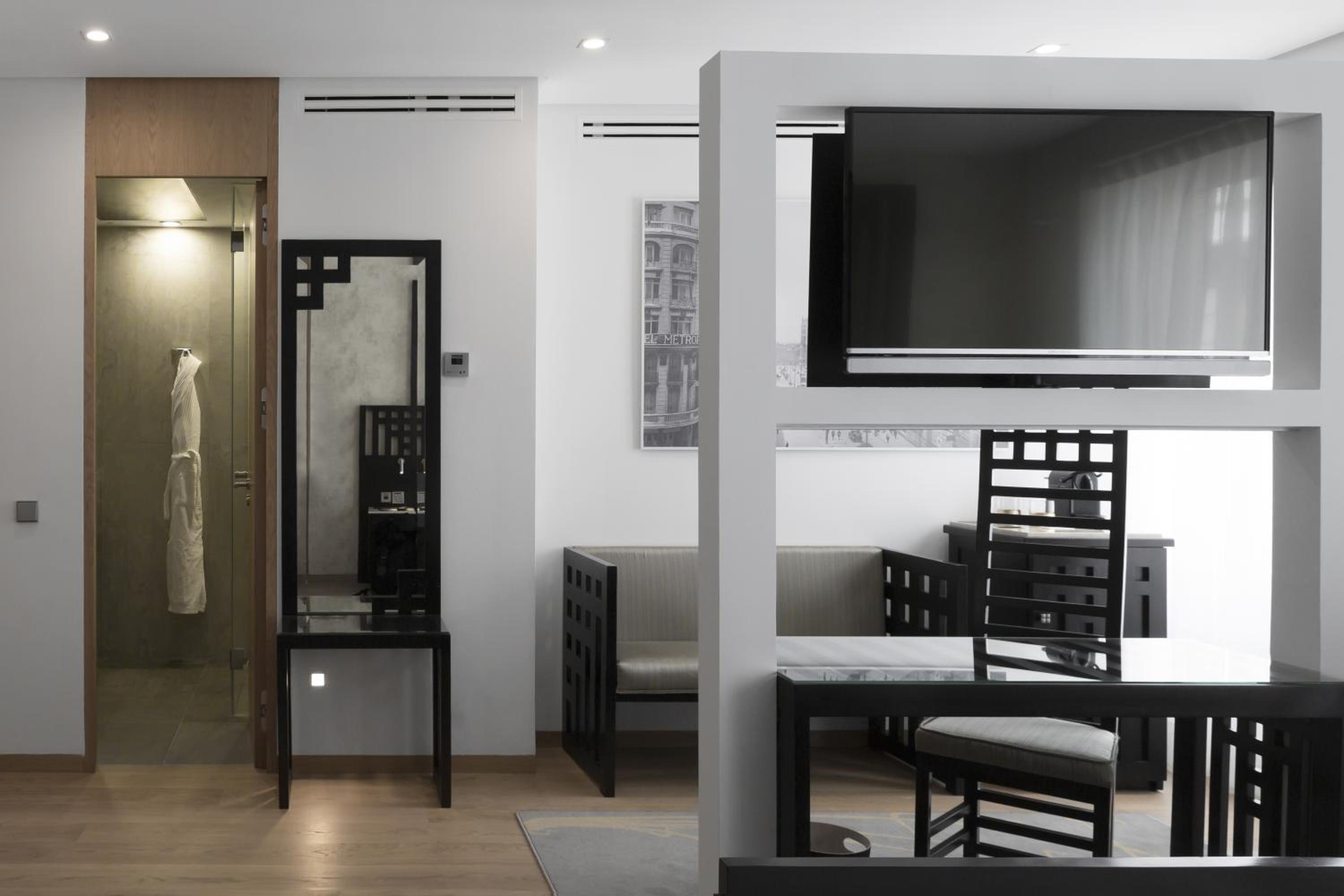 Premium Double Room photo 2