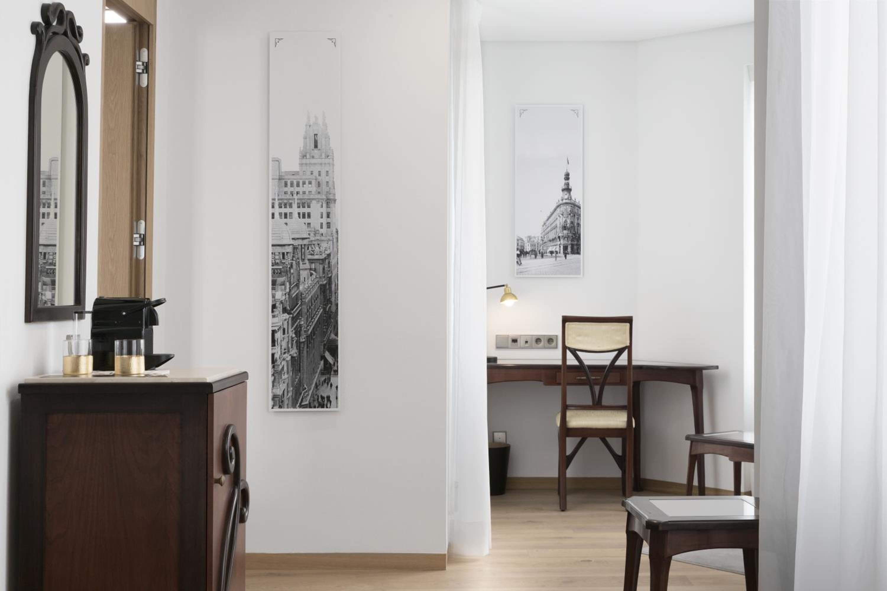 Suite With Terrace photo 3