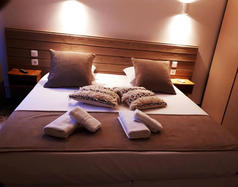 Double Room - Photo 3