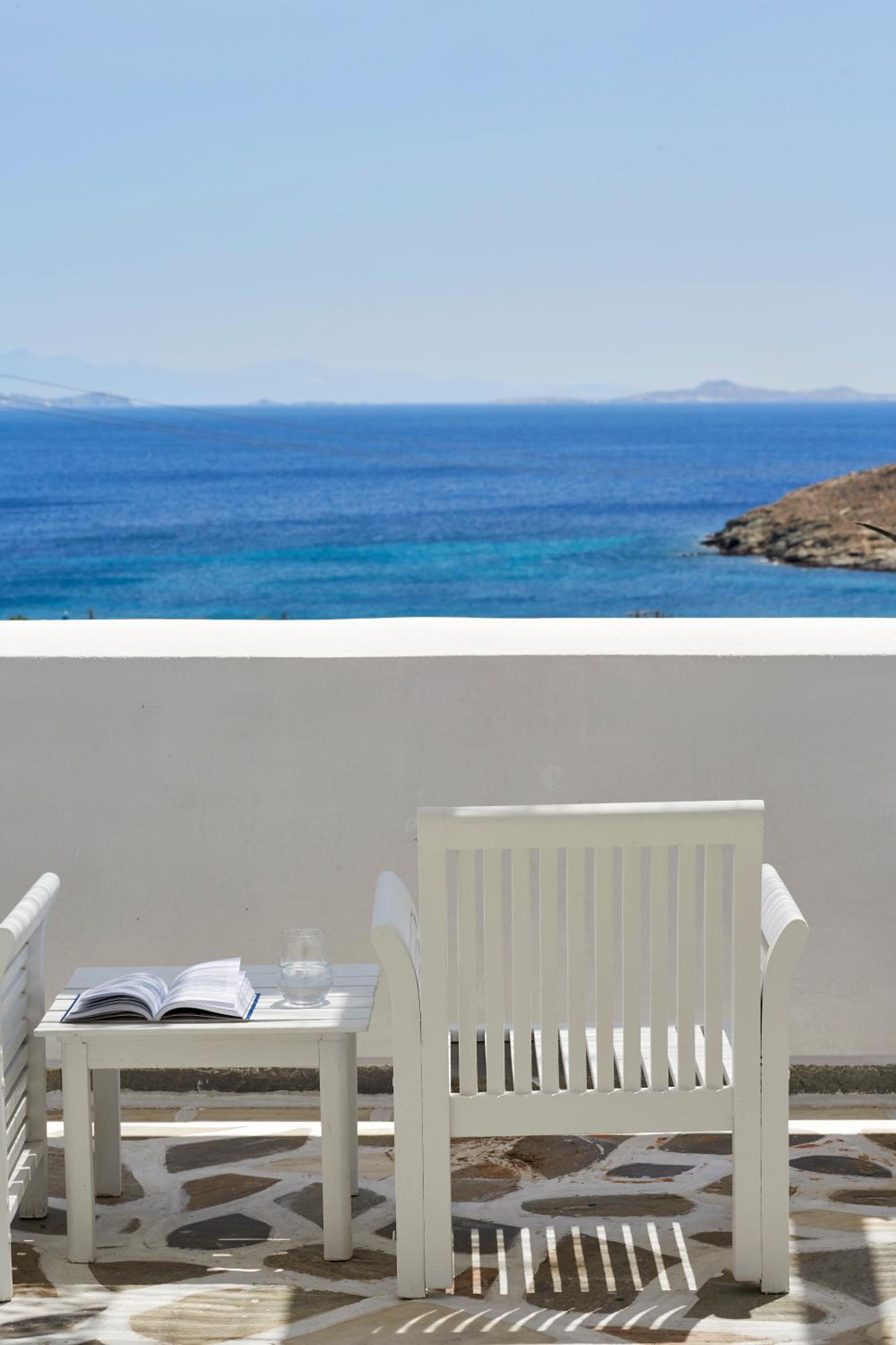 Superior Double Room with Sea View - Photo 5