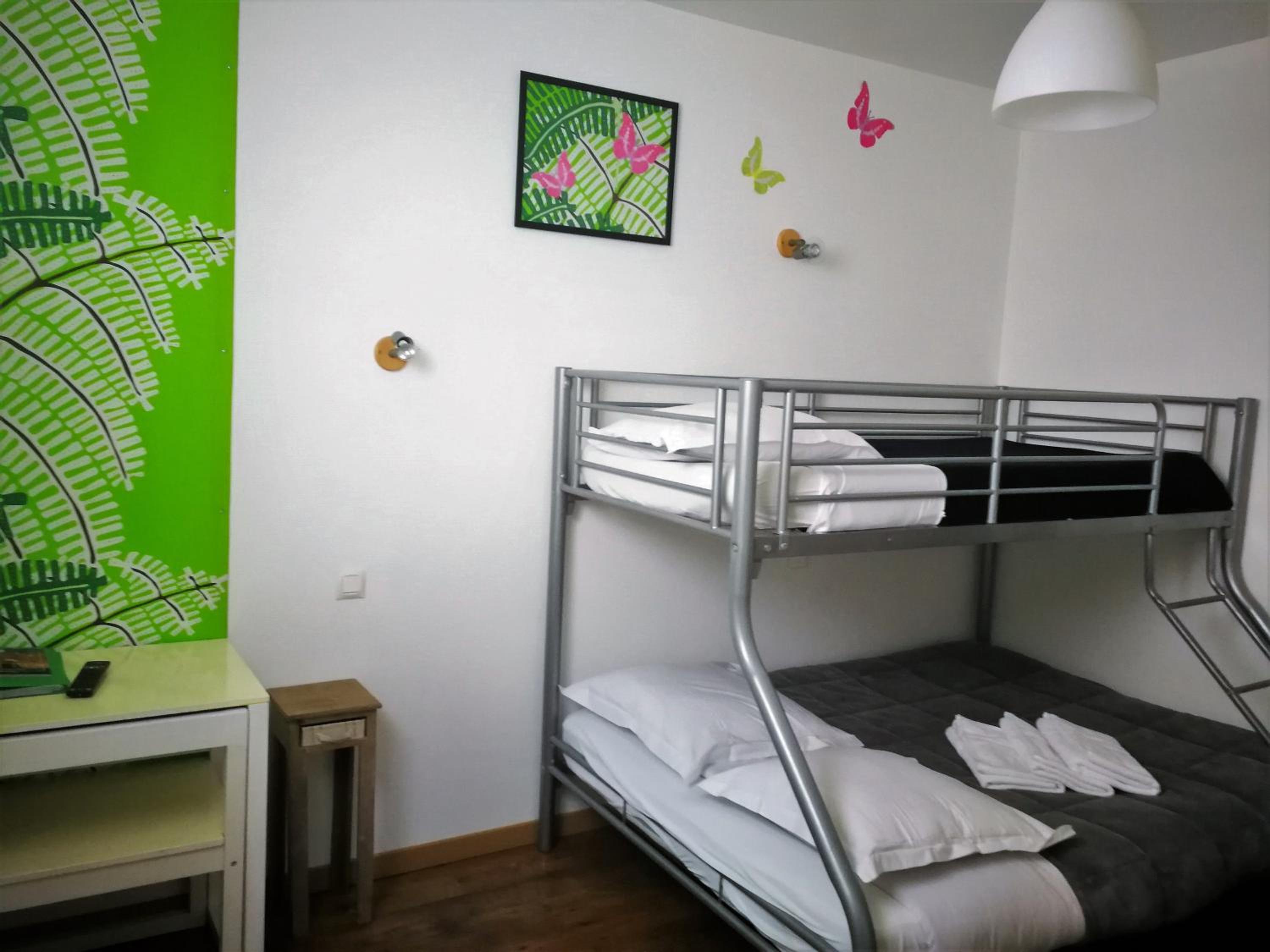 Basic Triple Room photo 2