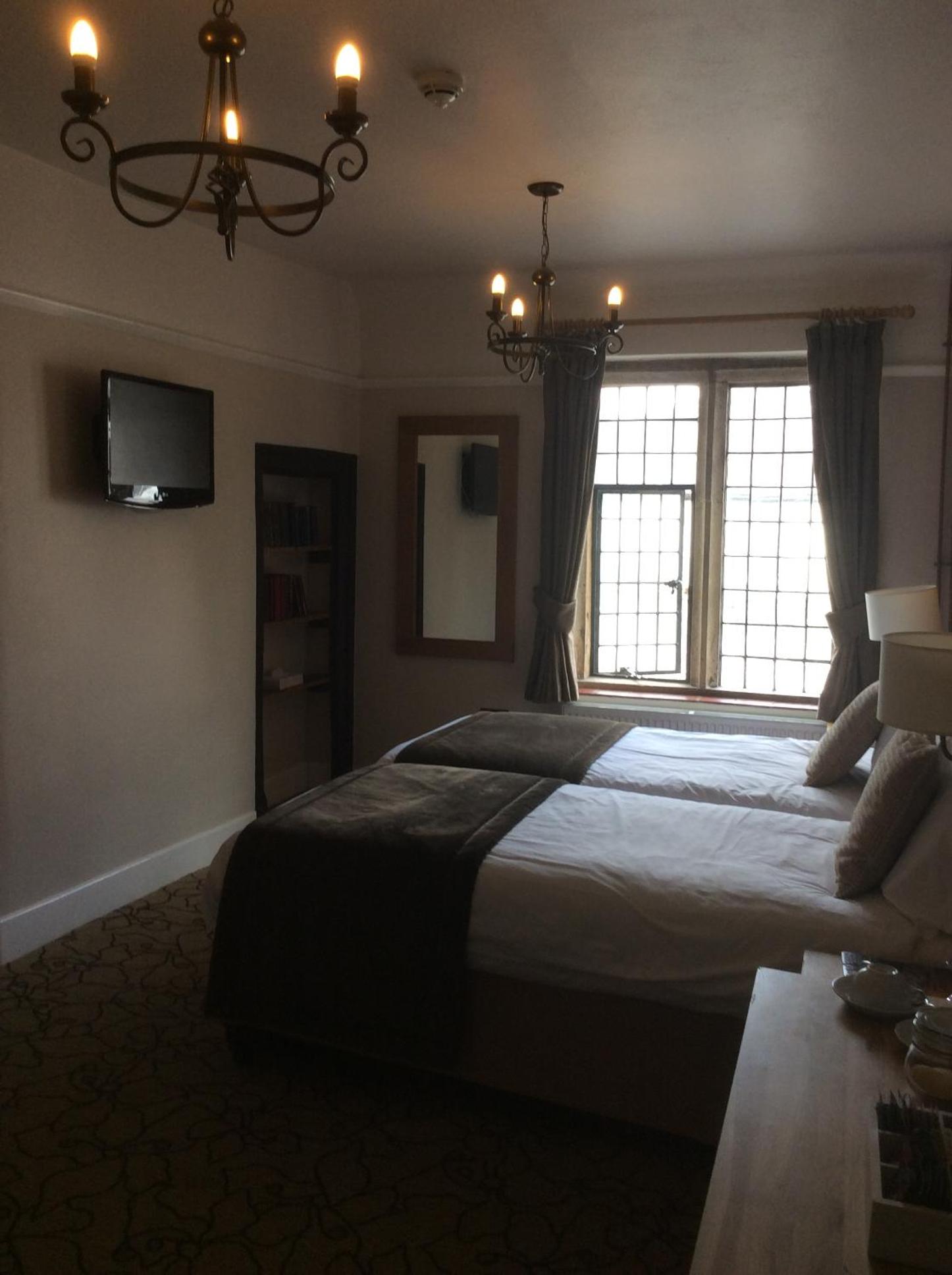 Deluxe Double Room with Bath photo 2