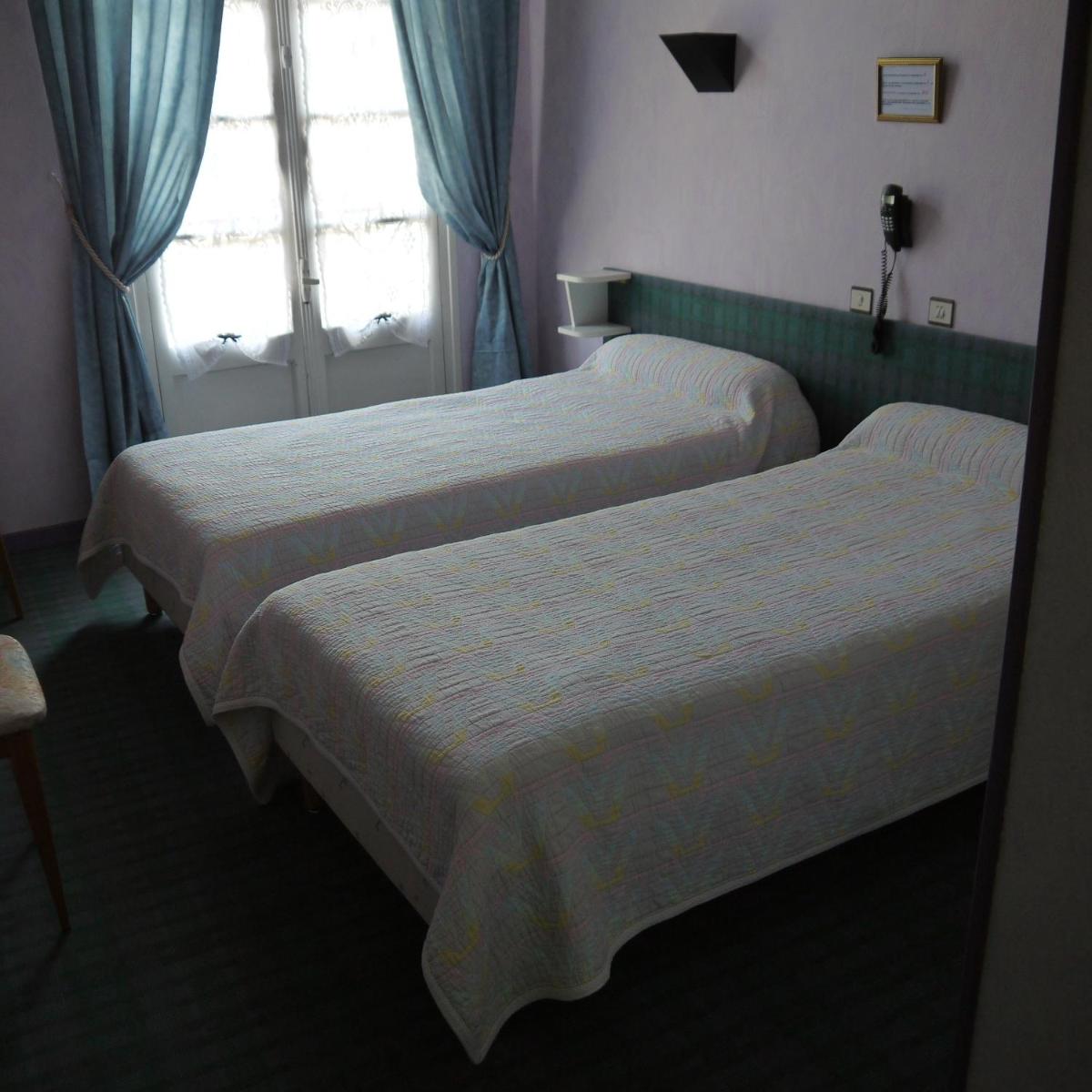 Deluxe Double or Twin Room photo 1